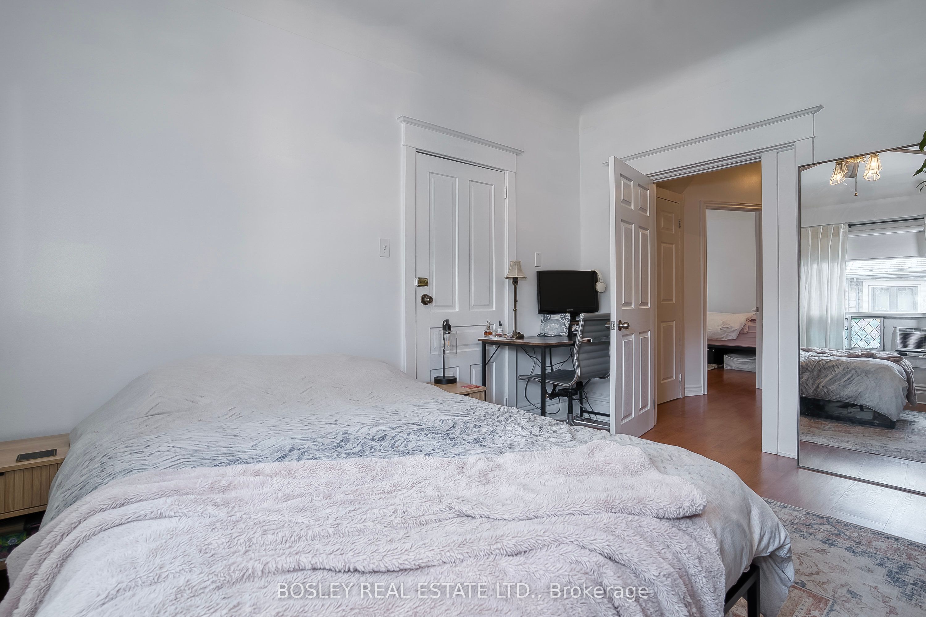 282 Ossington Avenue Property Photo 11