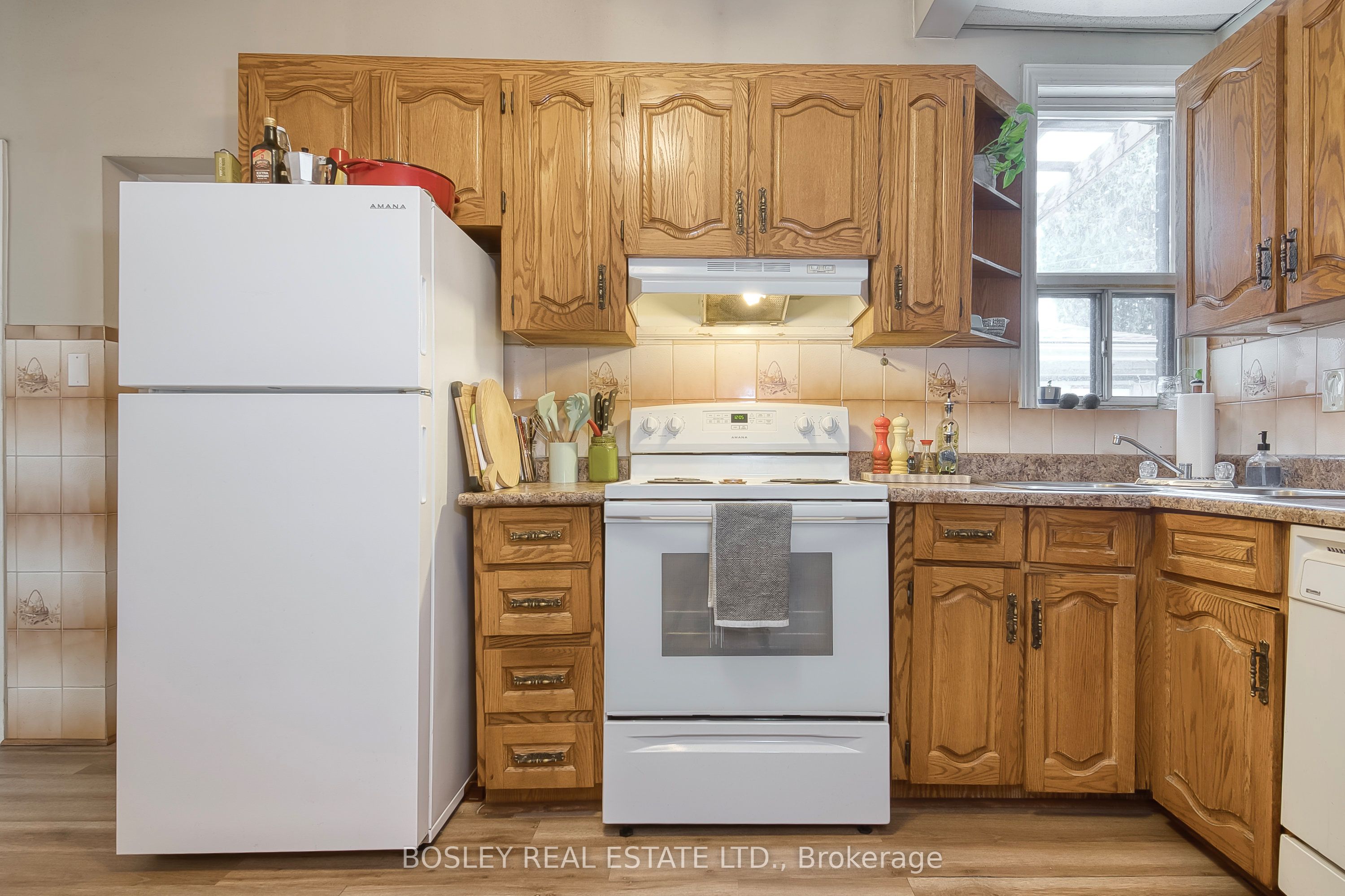 282 Ossington Avenue Property Photo 13
