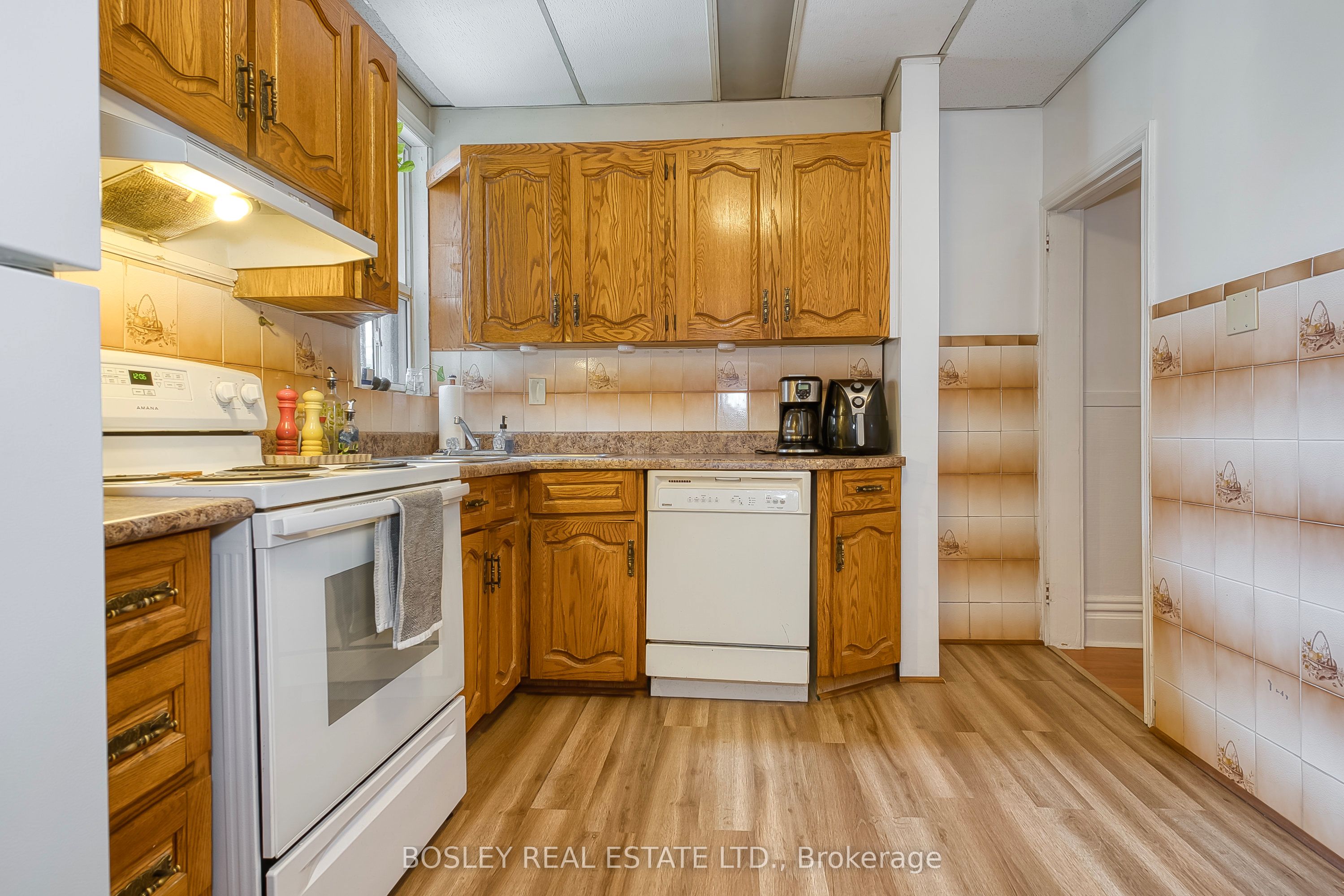 282 Ossington Avenue Property Photo 14