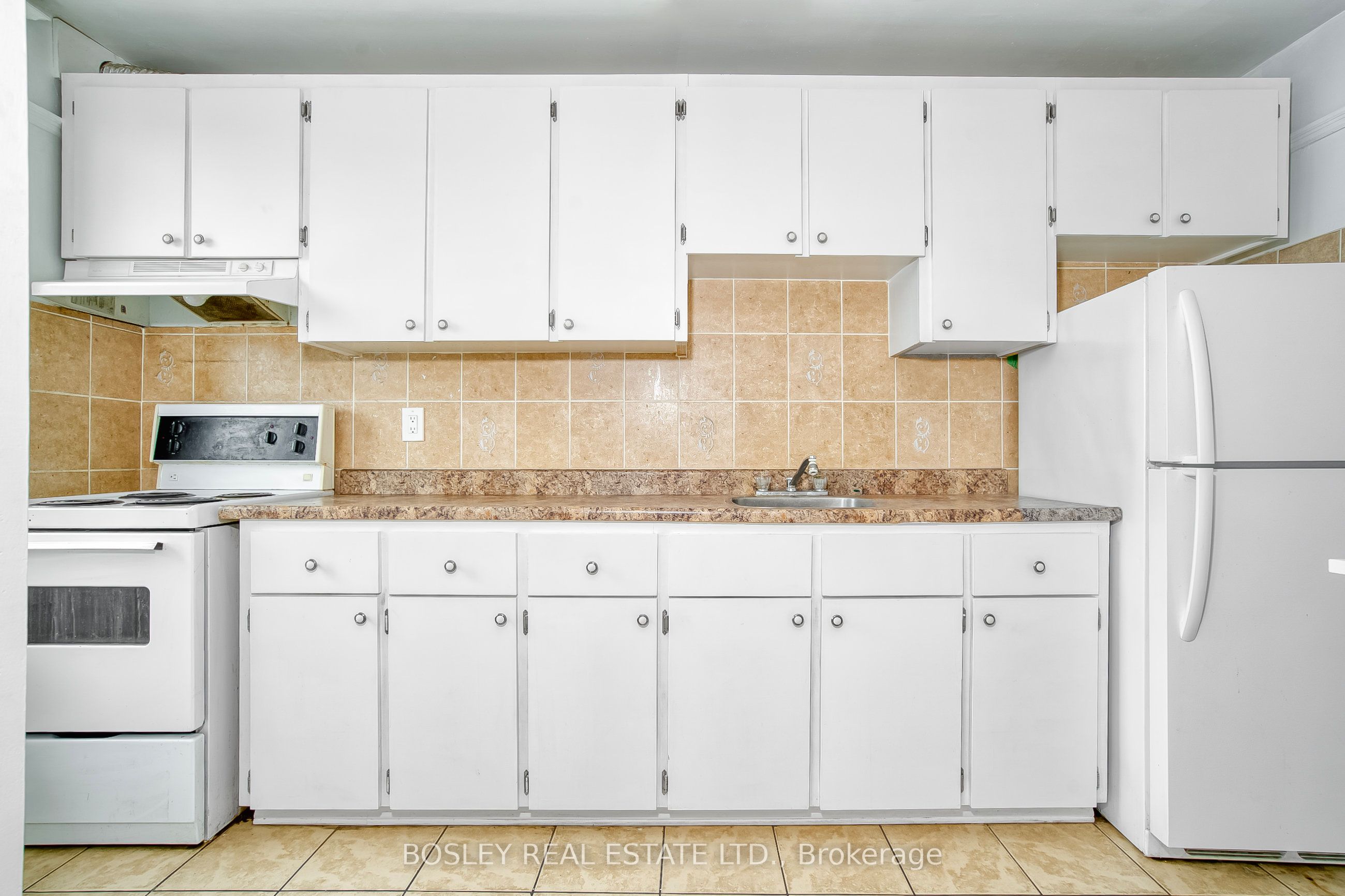 282 Ossington Avenue Property Photo 17