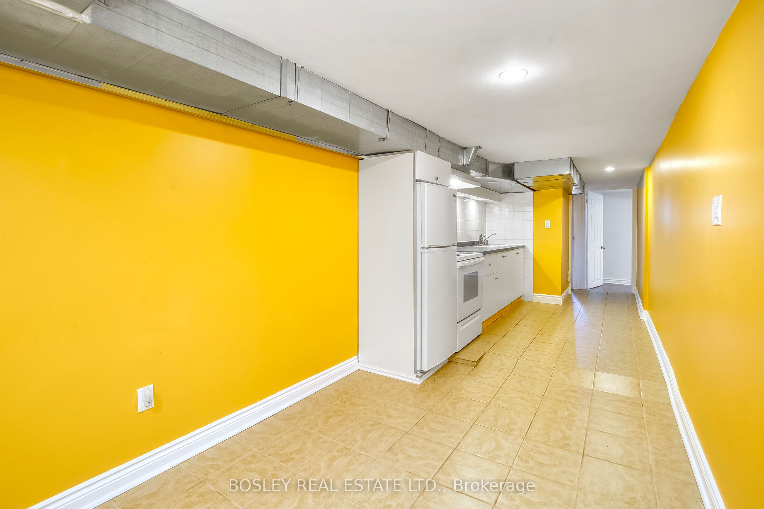 282 Ossington Avenue Property Photo 33