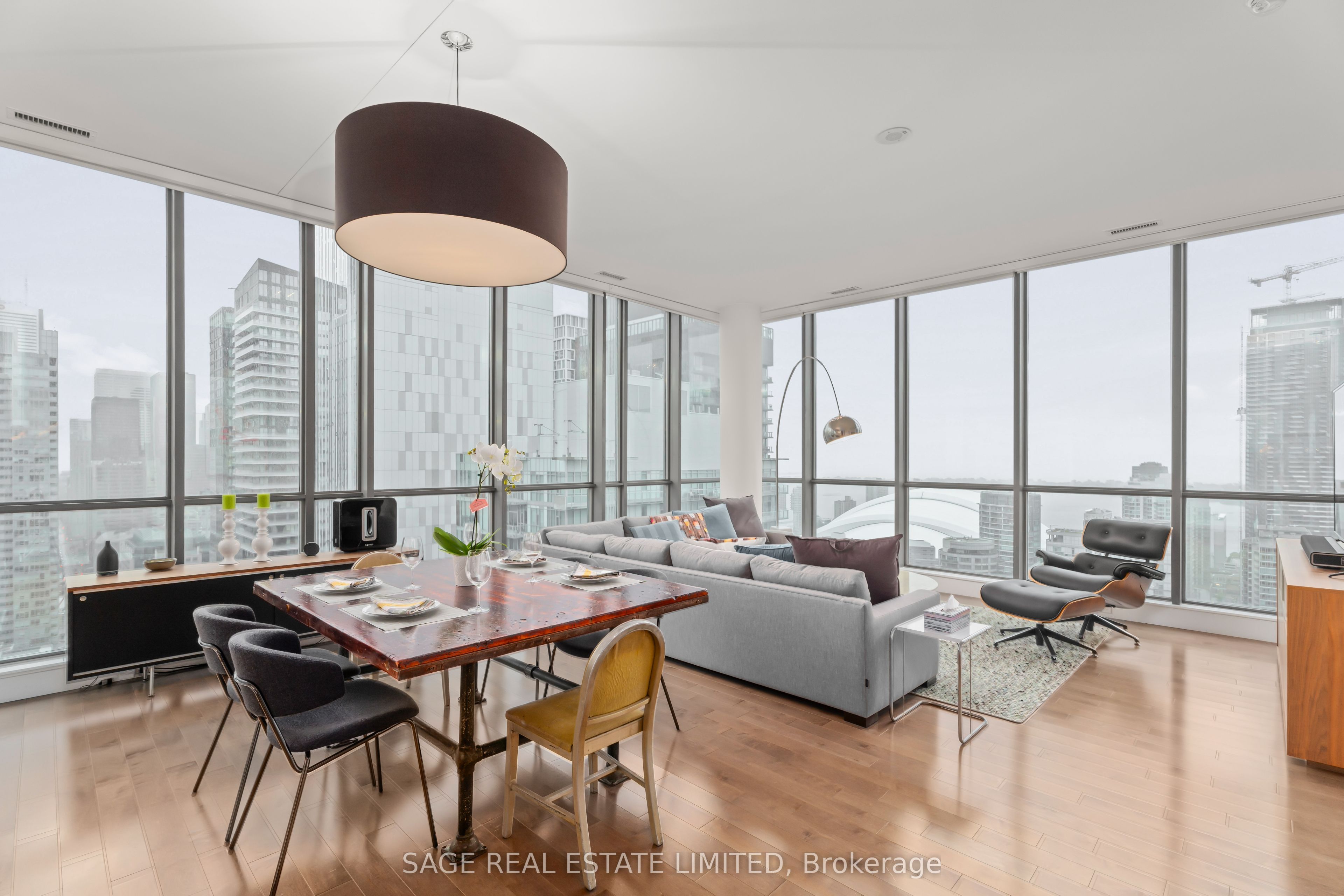 #3505 - 8 Charlotte Street Property Photo 1