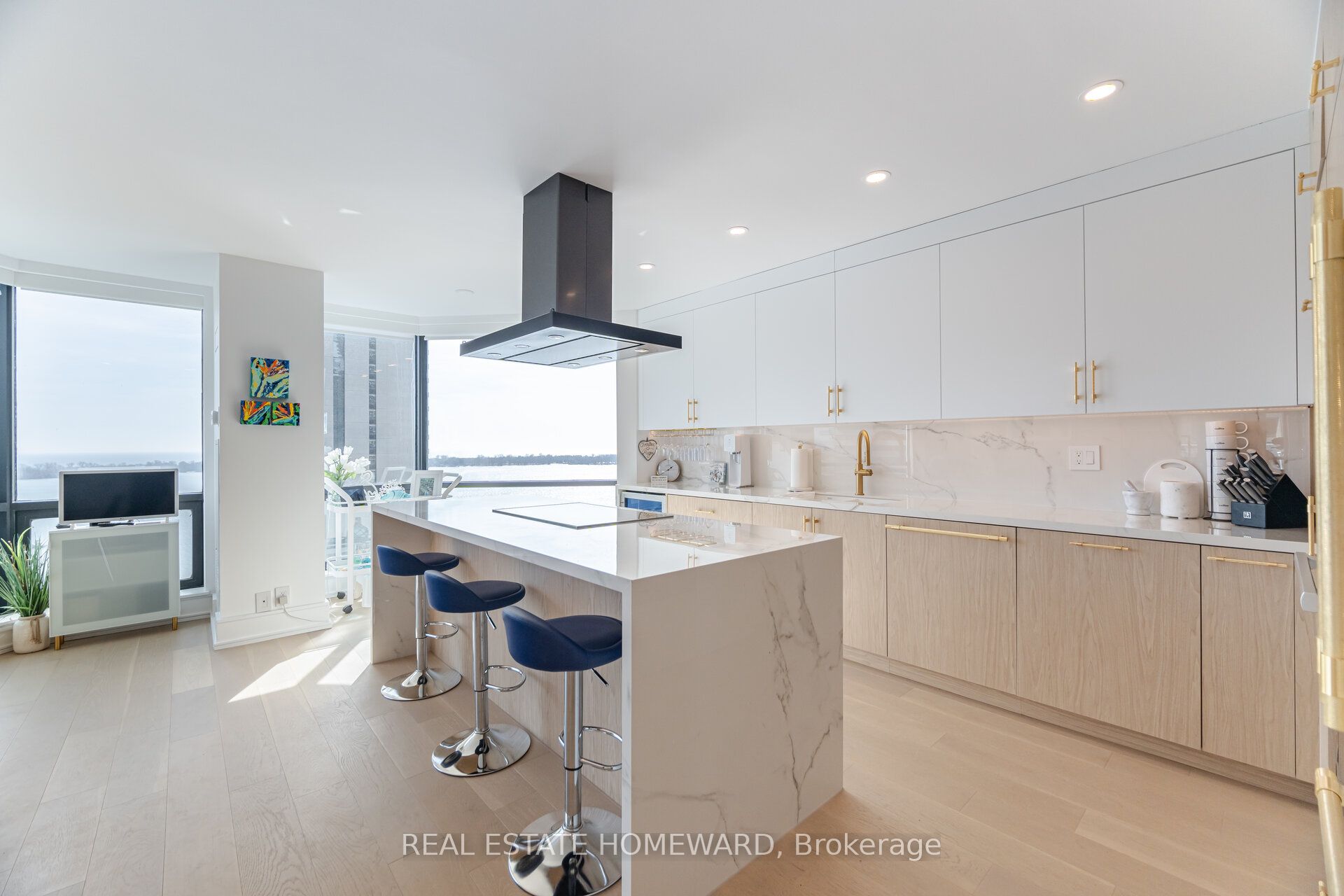 10 Queens Quay W Ph2 Property Photo 7