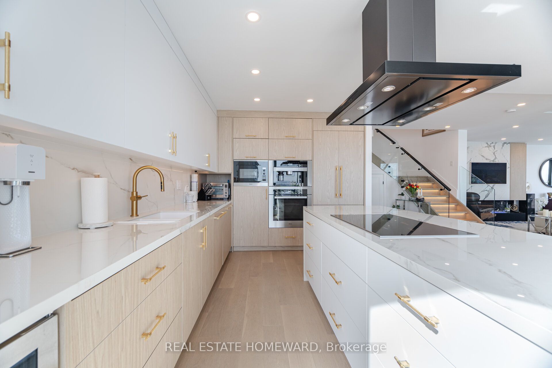 10 Queens Quay W Ph2 Property Photo 8