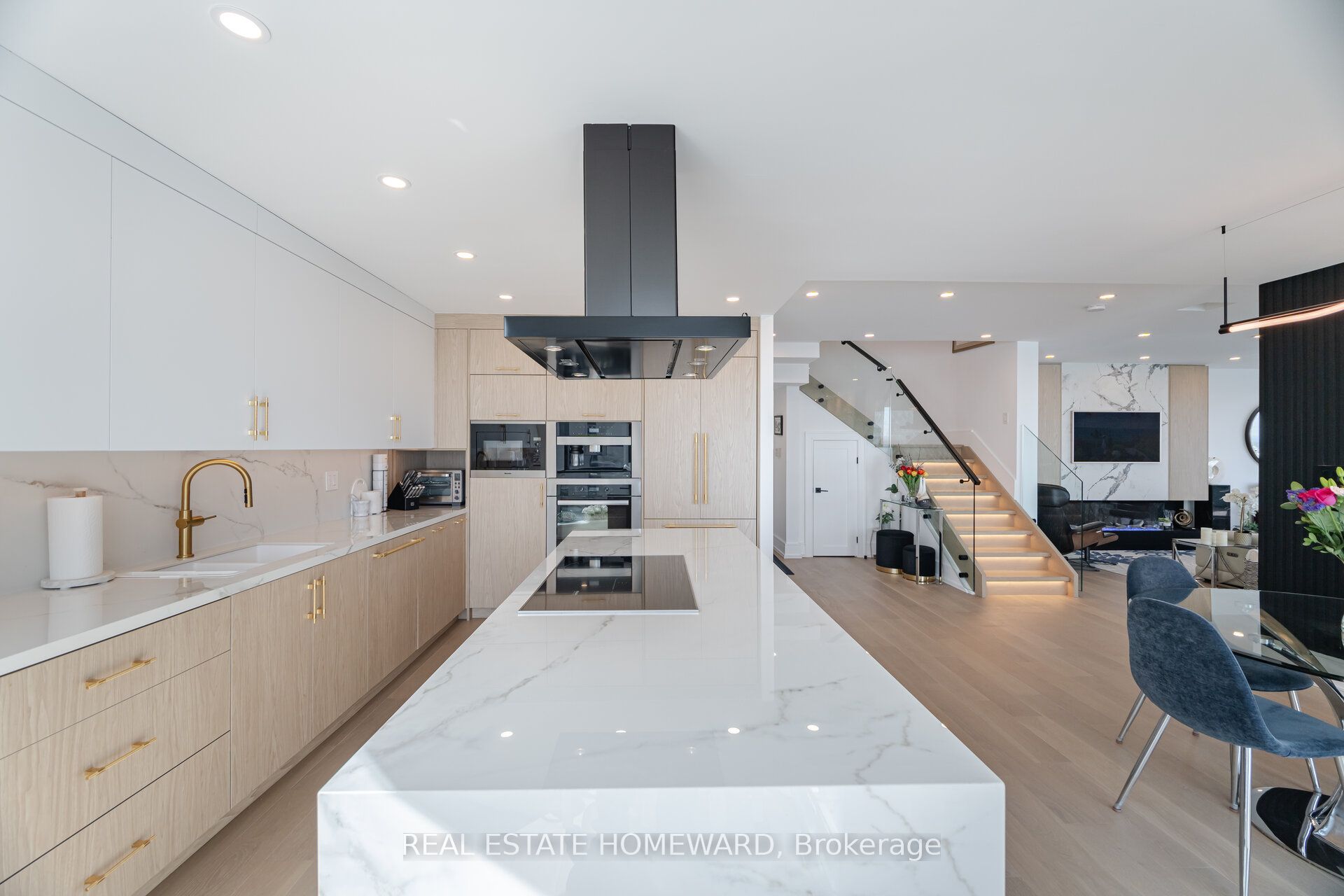10 Queens Quay W Ph2 Property Photo 9