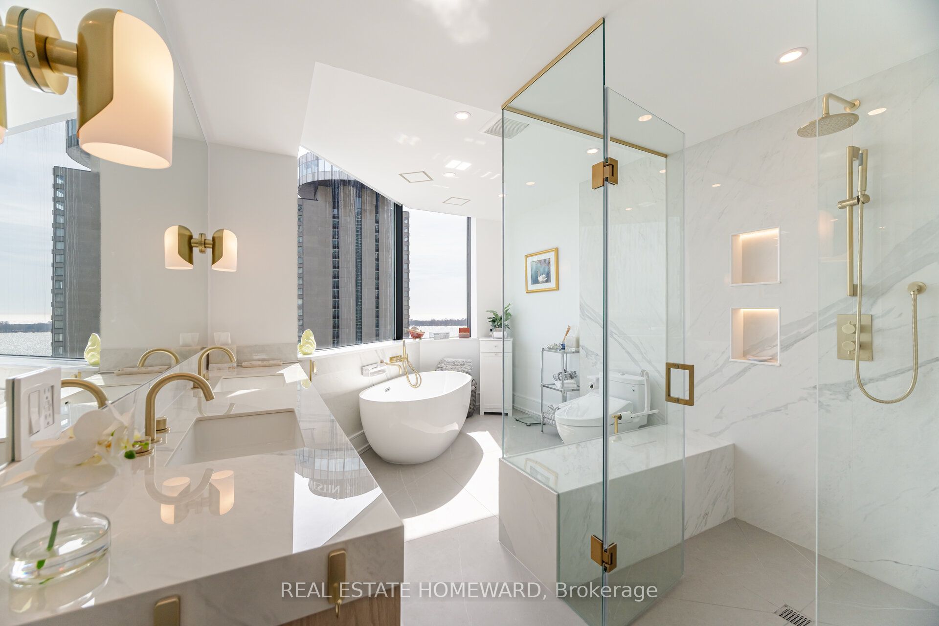 10 Queens Quay W Ph2 Property Photo 35
