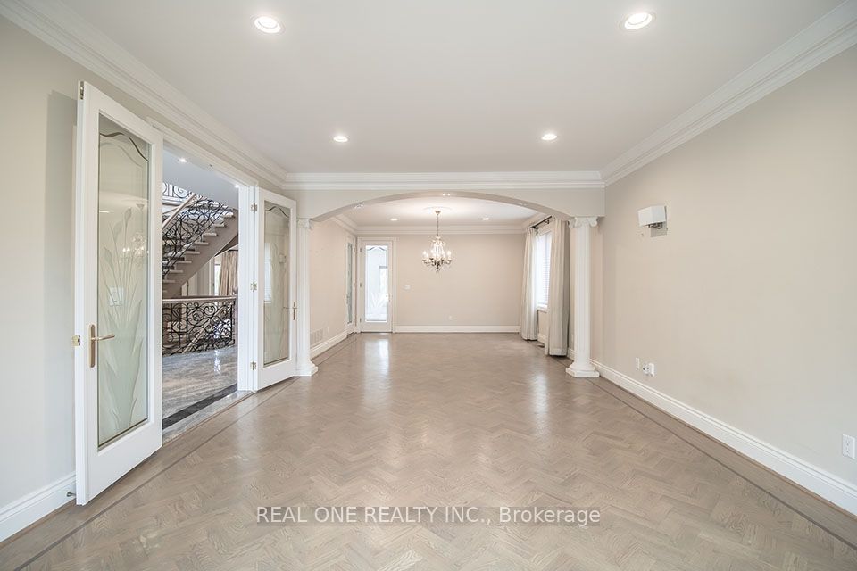 50 Yorkminster Road Property Photo 6