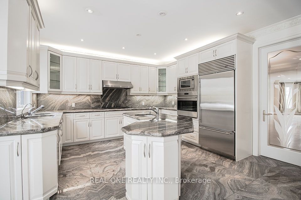50 Yorkminster Road Property Photo 7