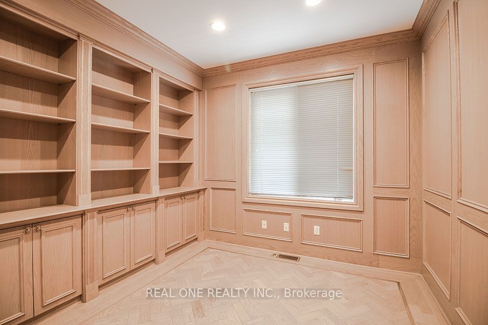 50 Yorkminster Road Property Photo 14