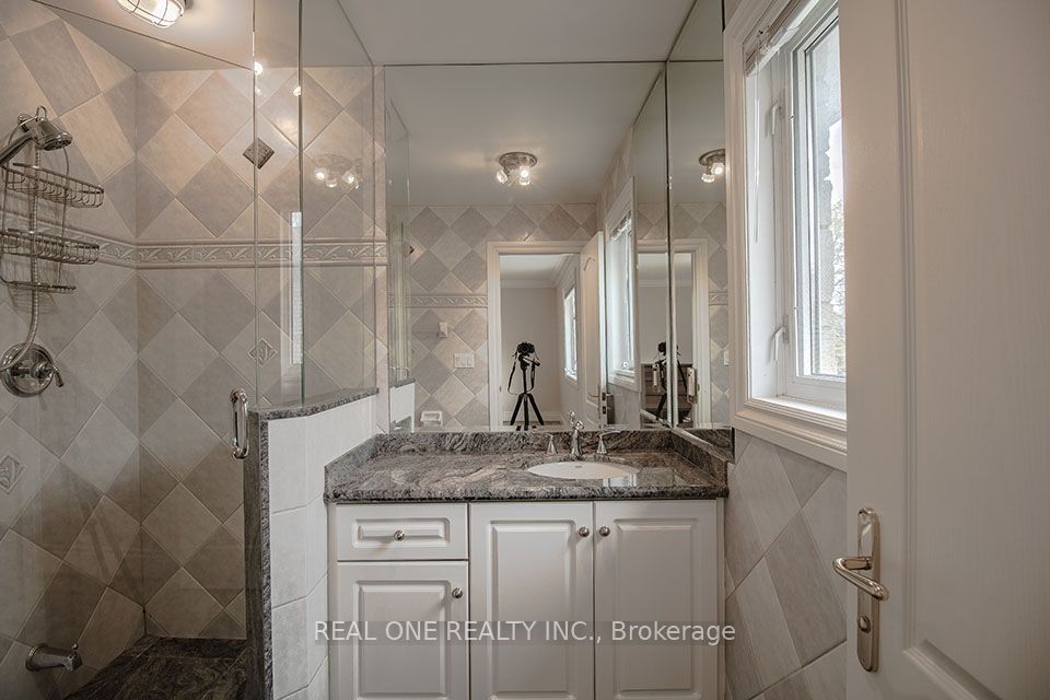 50 Yorkminster Road Property Photo 23