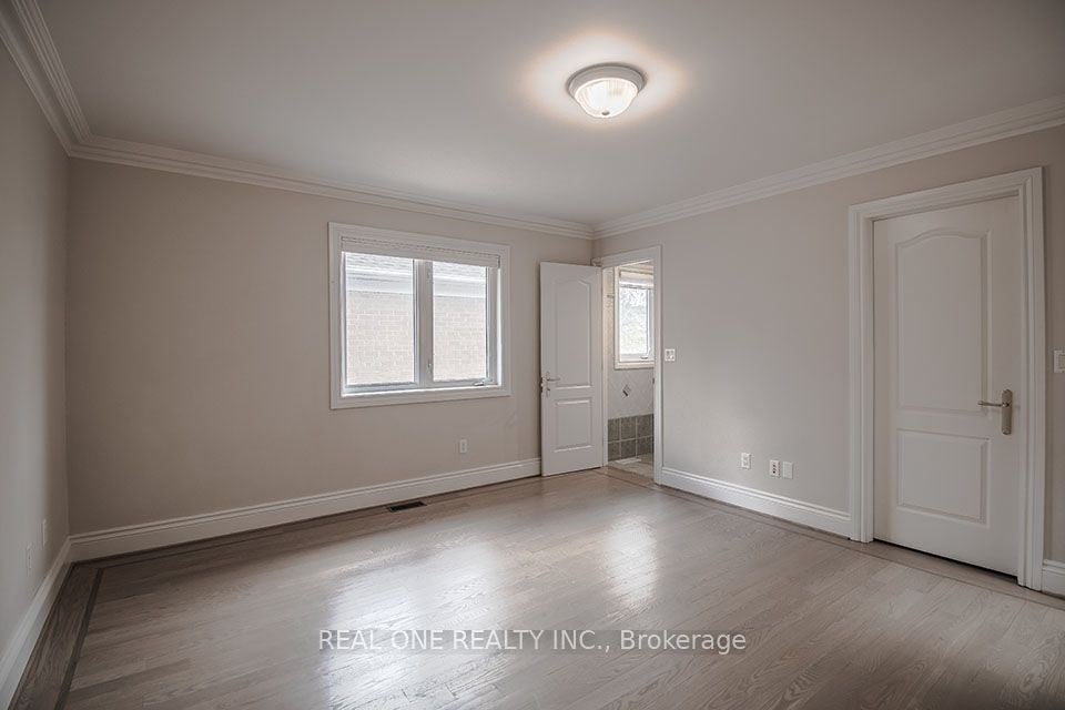 50 Yorkminster Road Property Photo 24