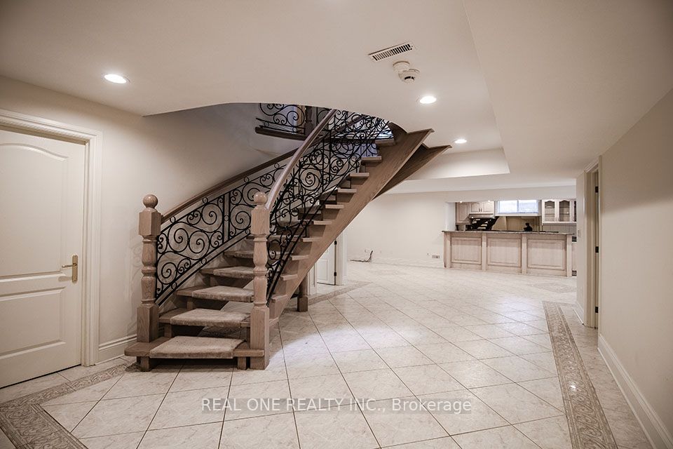50 Yorkminster Road Property Photo 32