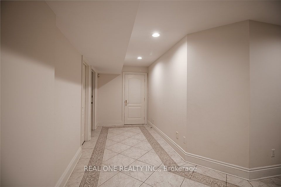 50 Yorkminster Road Property Photo 36