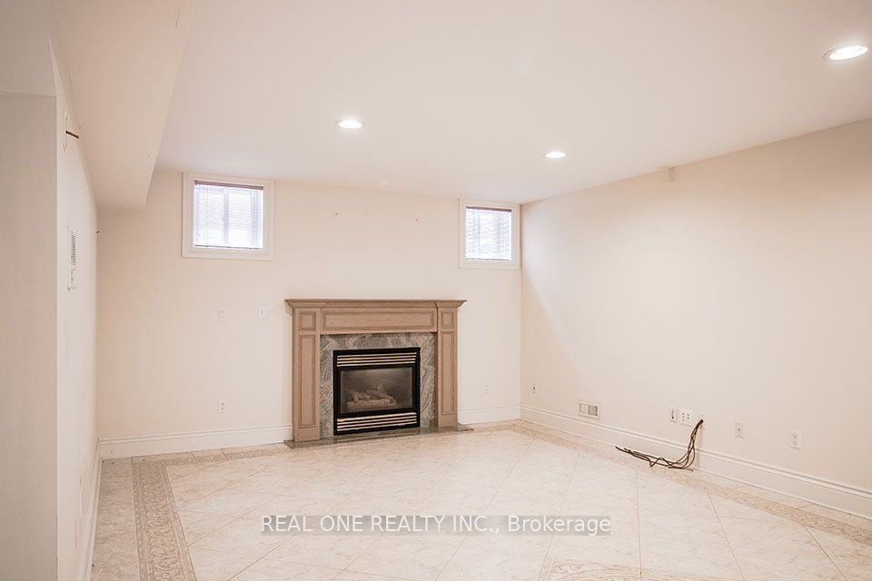 50 Yorkminster Road Property Photo 38