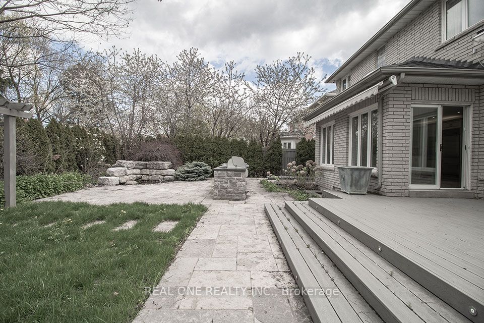 50 Yorkminster Road Property Photo 44