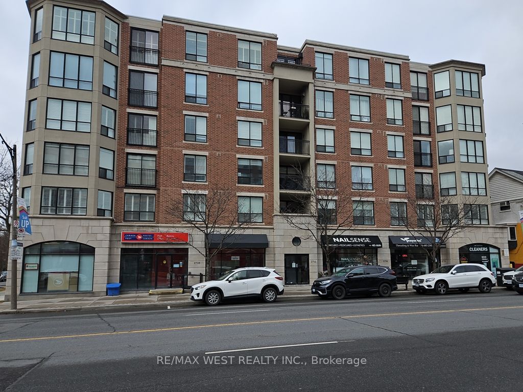 2708 Yonge Street Property Photo 1