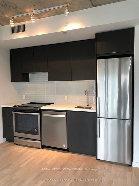 60 Colborne Street 1608 Property Photo 9