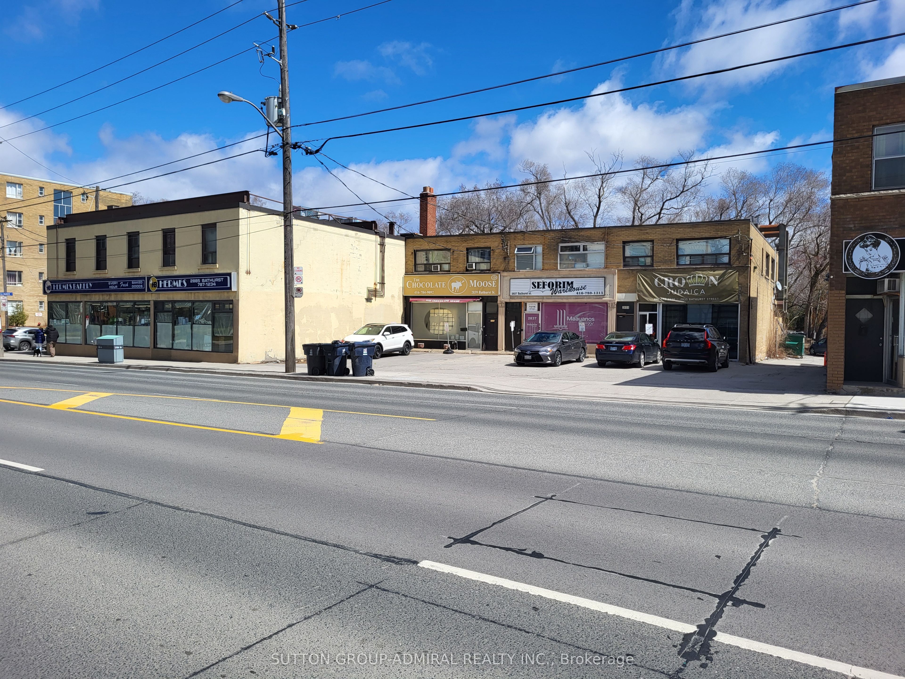2839 Bathurst Street Property Photo 37