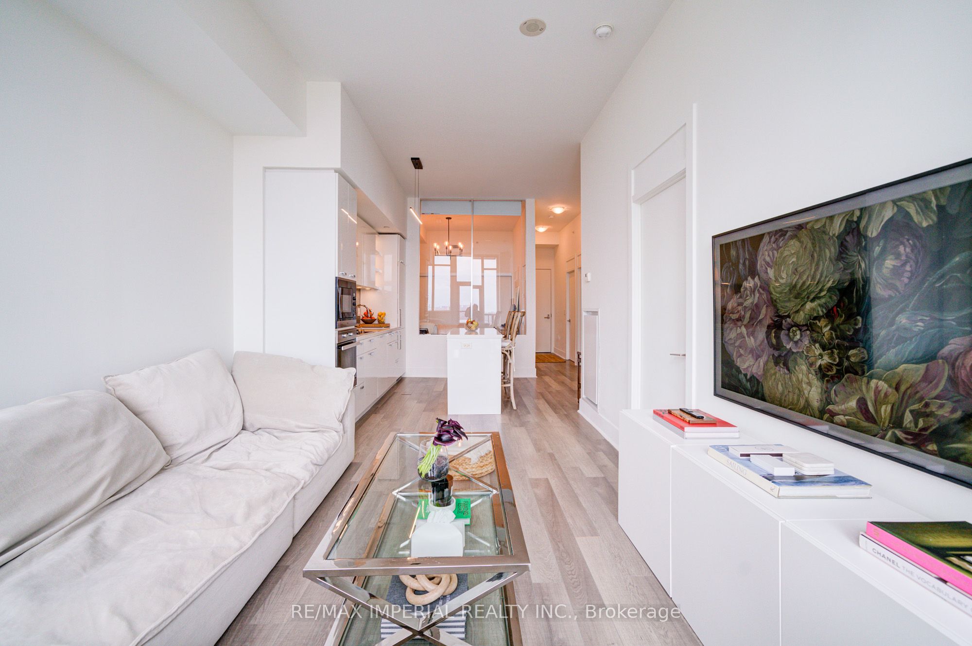 #2406 - 32 Davenport Road Property Photo 16