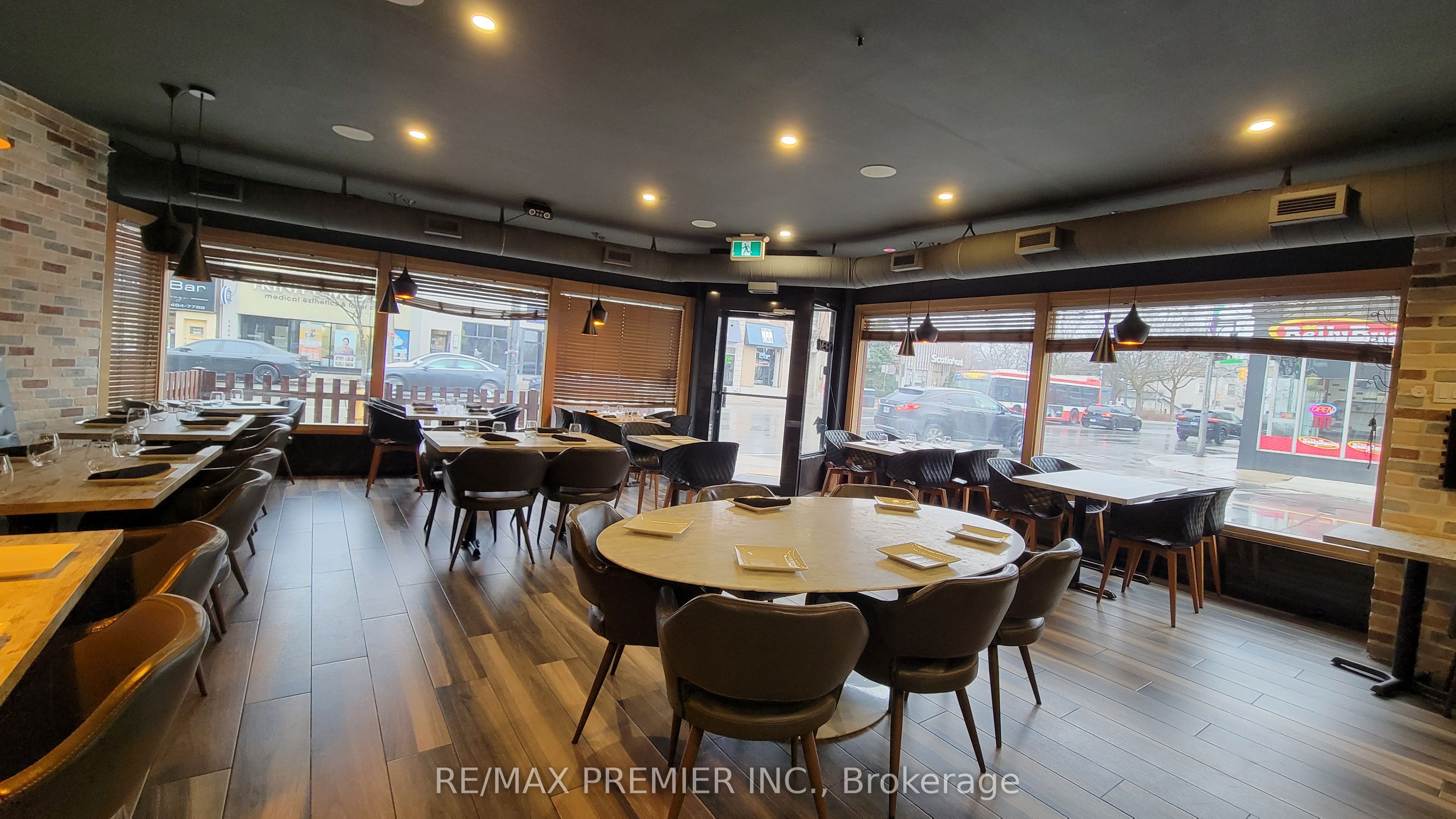 3443 Yonge Street Property Photo 4