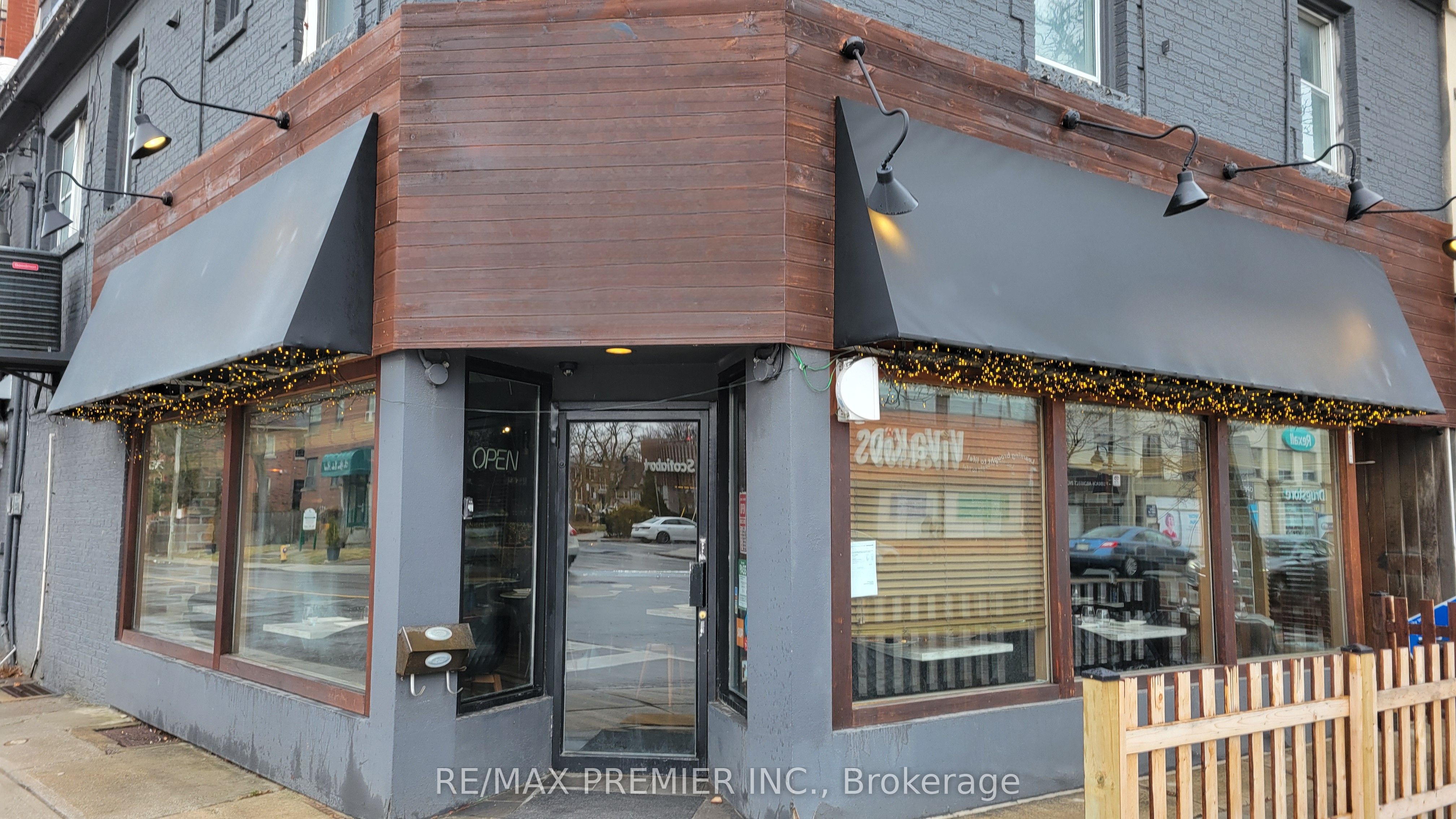 3443 Yonge Street Property Photo 30