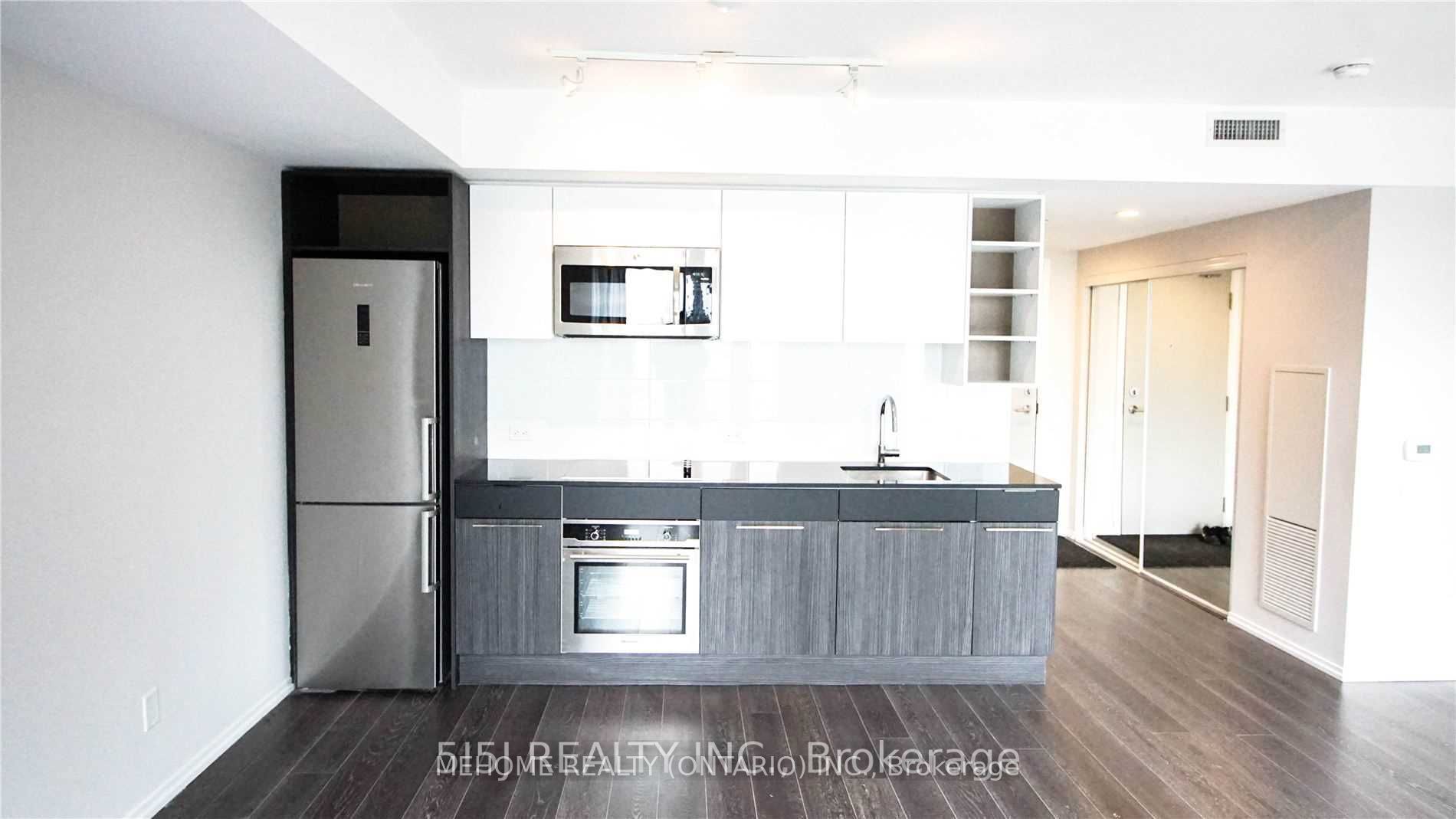 #2803 - 68 Shuter Street Property Photo 8