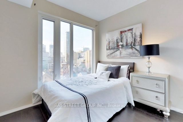 #1205 - 68 Shuter Street Property Photo 9