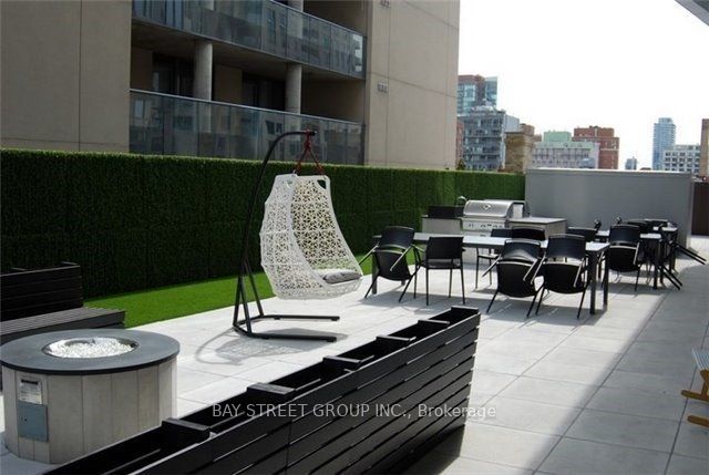 #1205 - 68 Shuter Street Property Photo 14