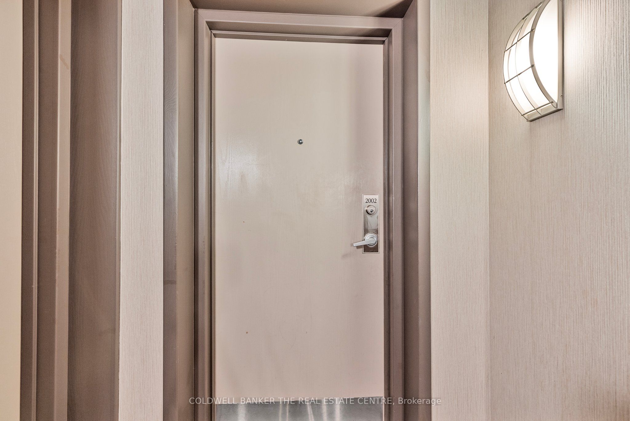 #2002 - 99 Harbour Square Property Photo 46