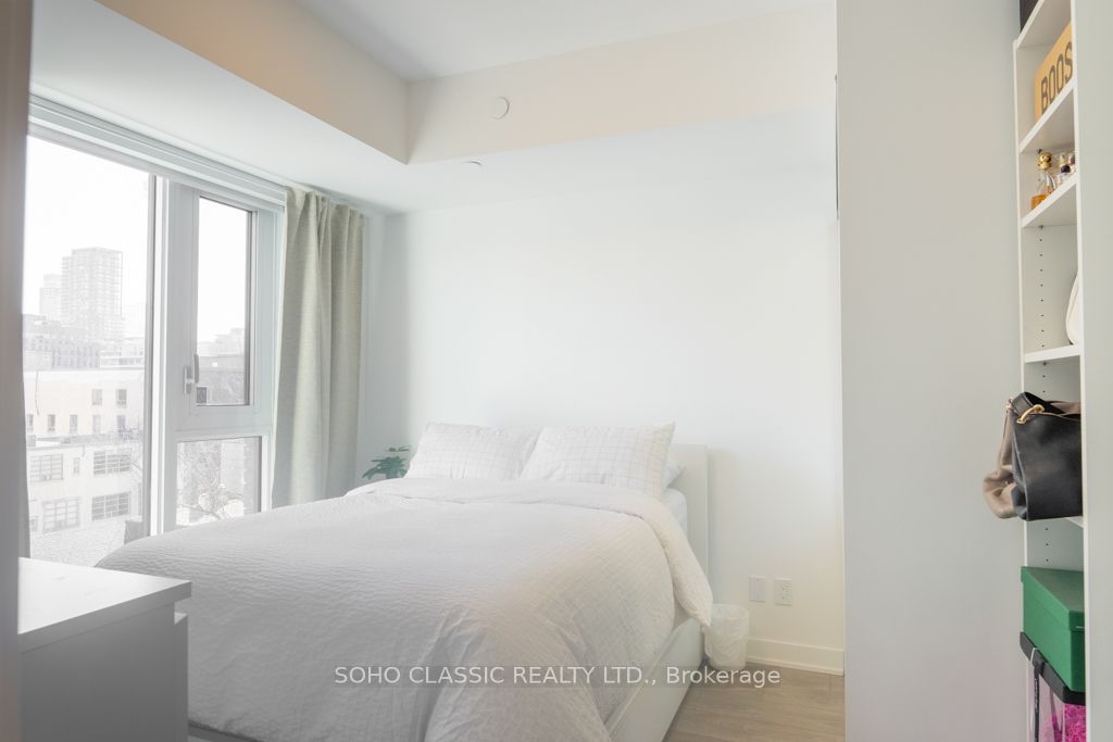 543 Richmond Street W 512 Property Photo 6