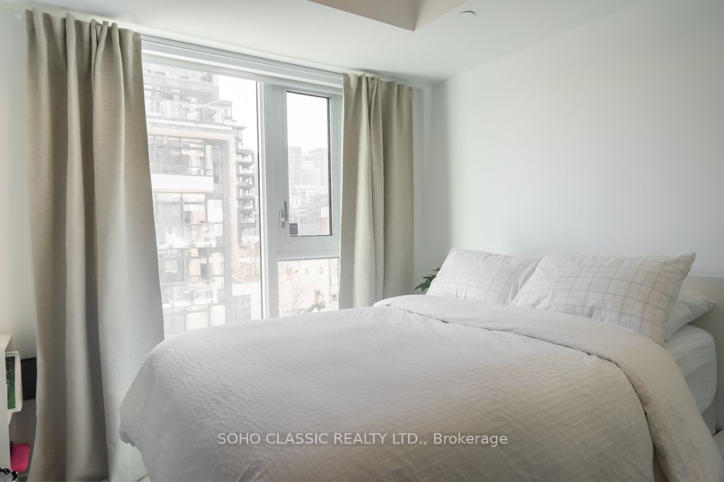 543 Richmond Street W 512 Property Photo 7