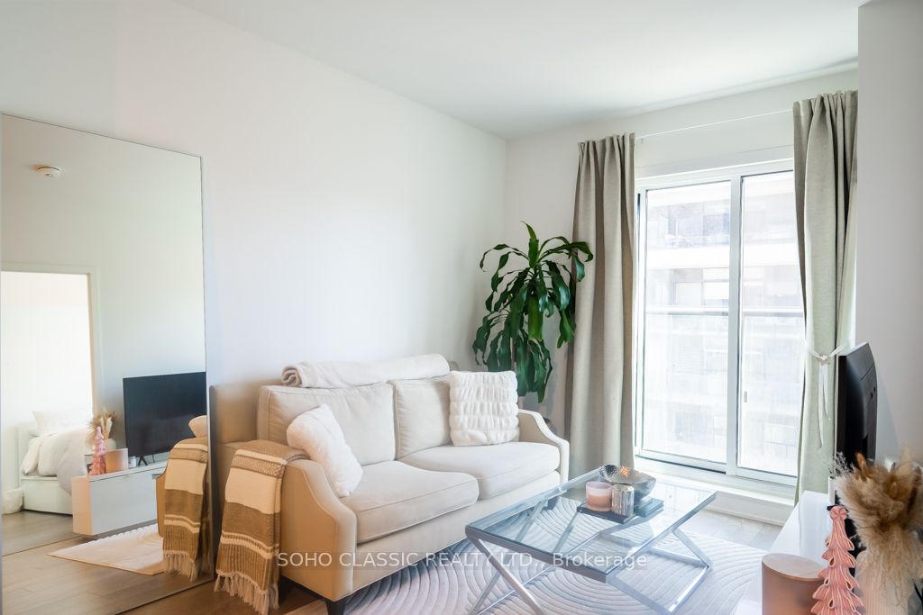 543 Richmond Street W 512 Property Photo 13
