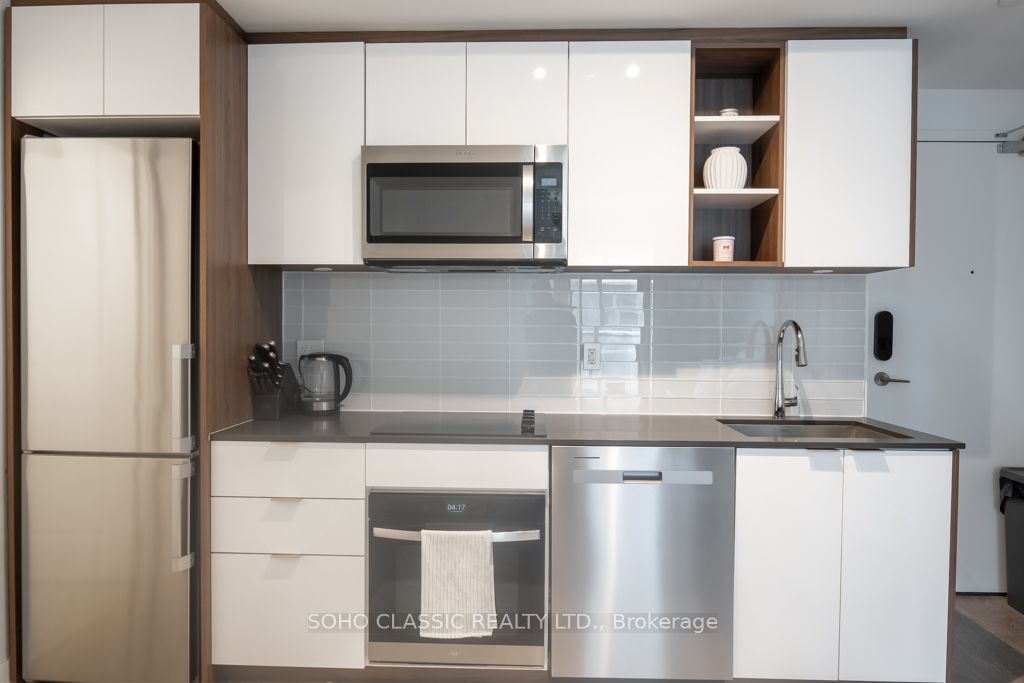 543 Richmond Street W 512 Property Photo 15