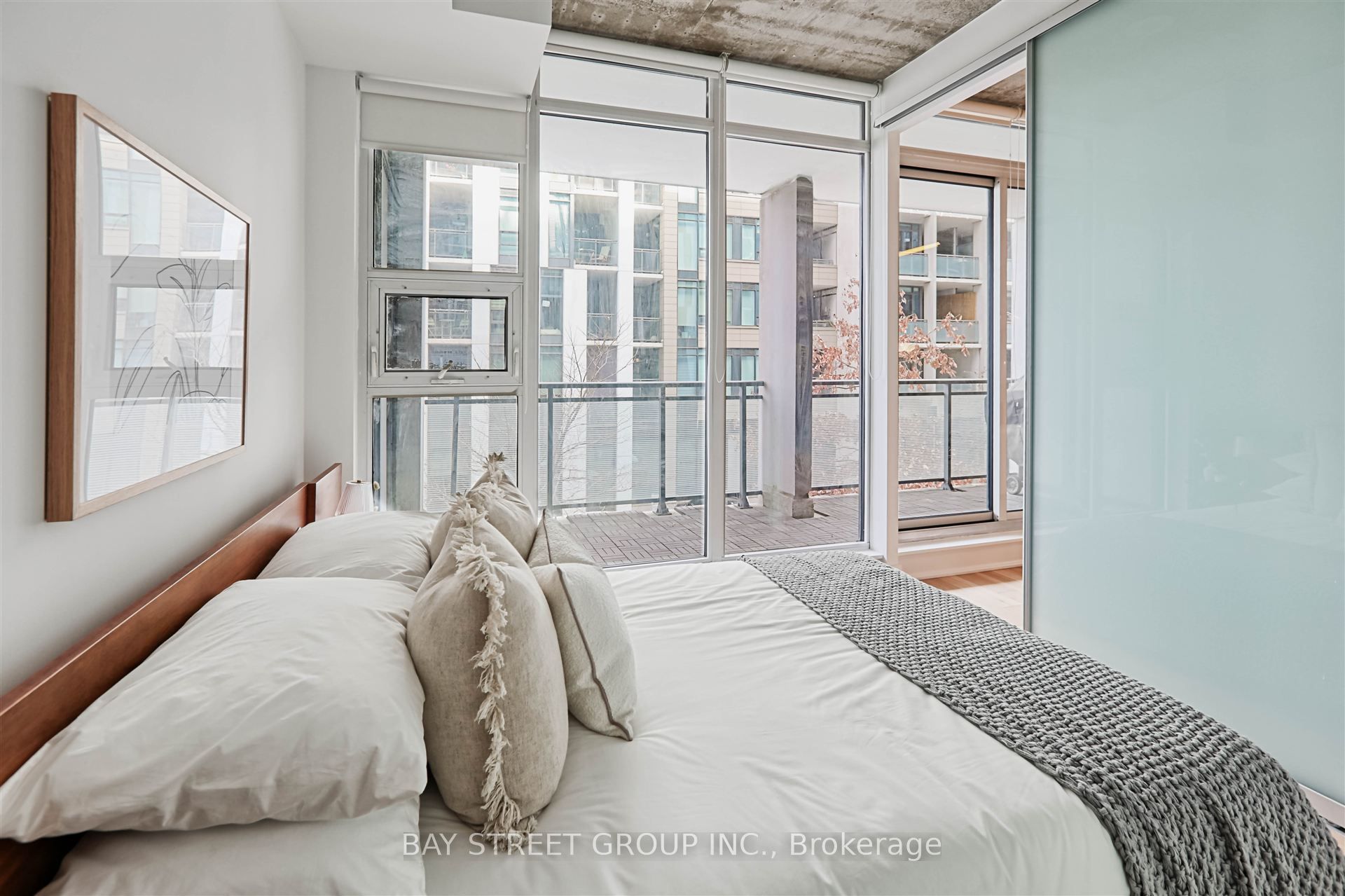 #218 - 20 Minowan Miikan Lane Property Photo 12