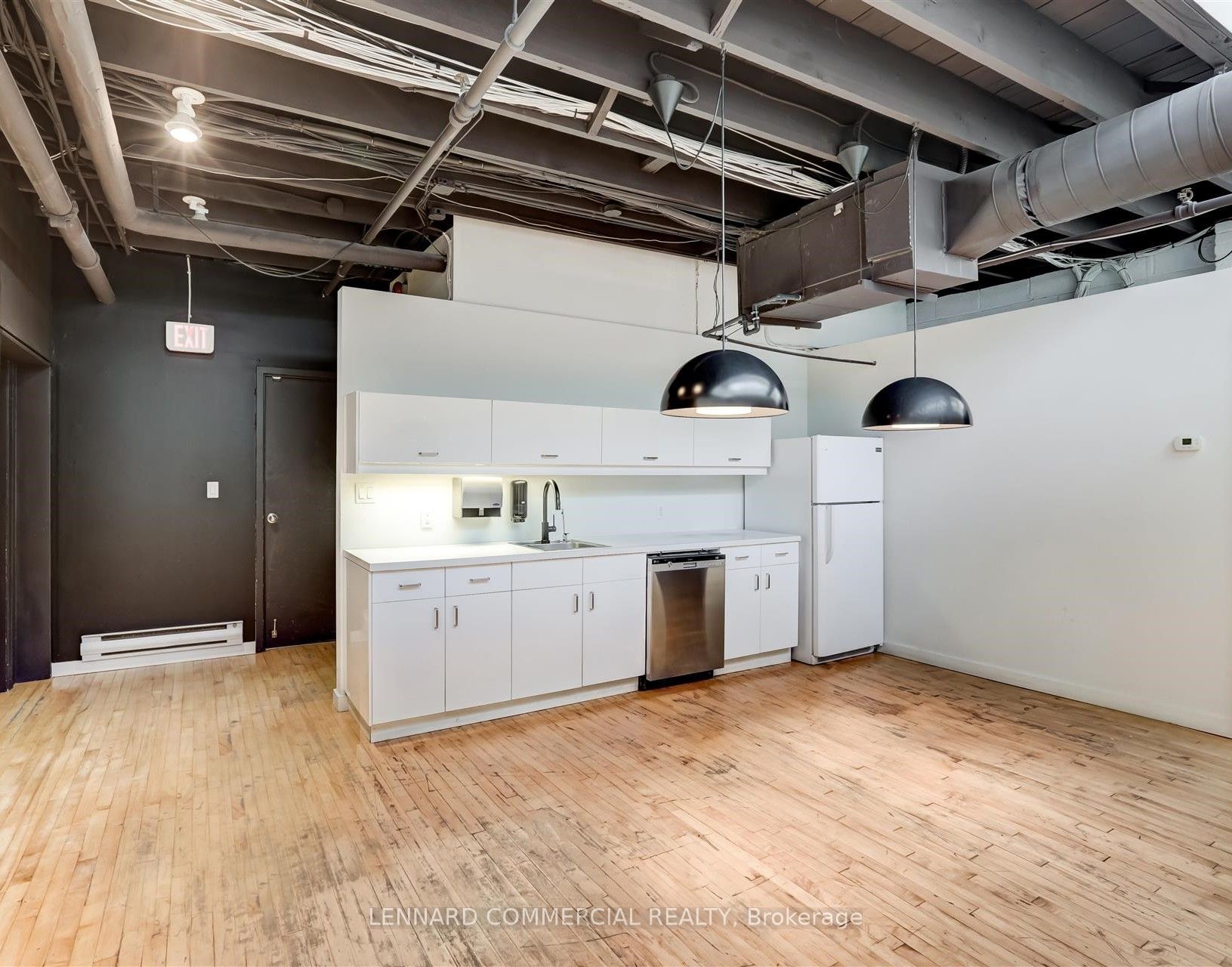 #300 - 170 Bedford Road Property Photo 7