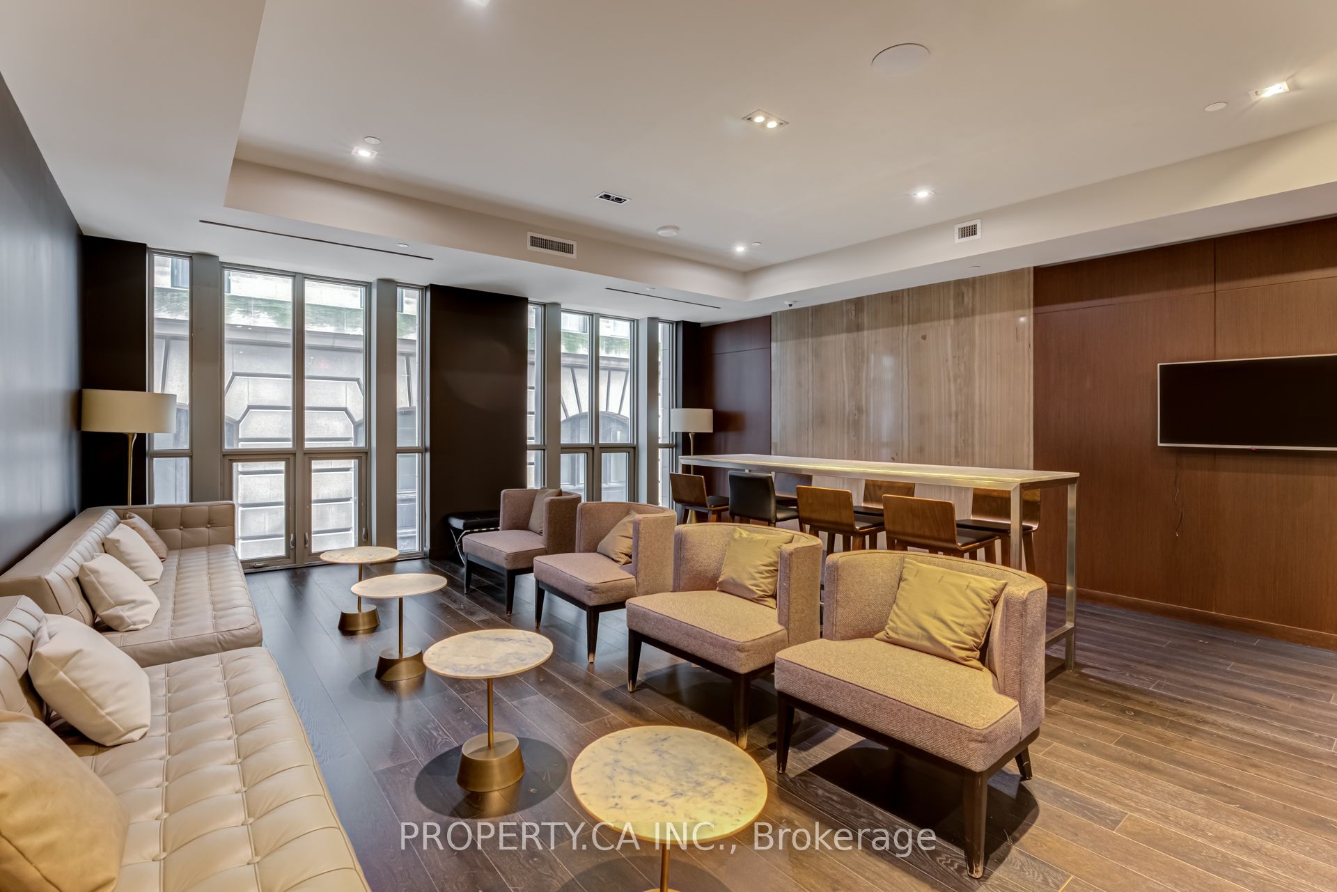 70 Temperance Street 1511 Property Photo 22