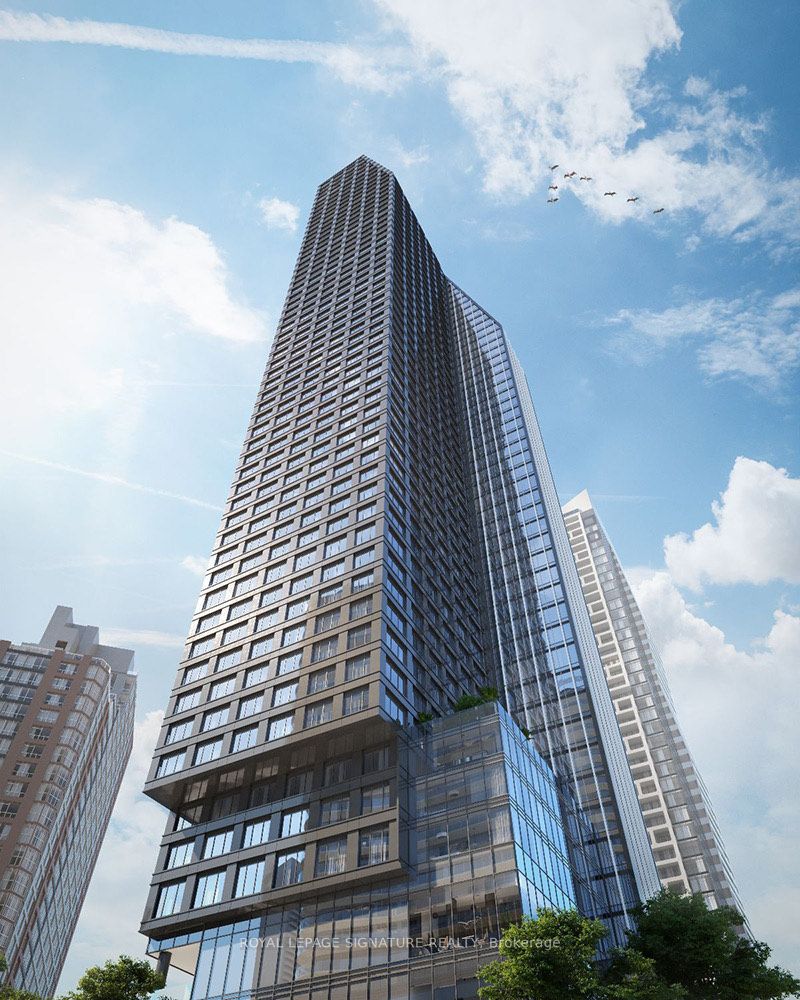 #909 - 8 Wellesley Street Property Photo