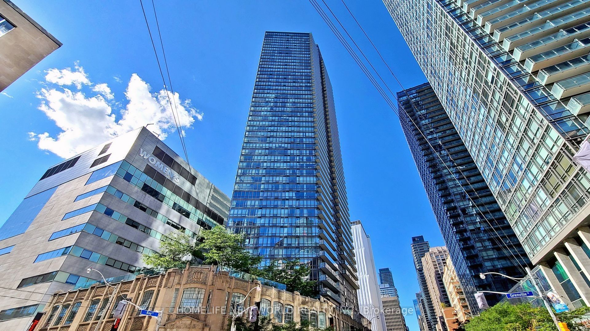 #2209 - 832 Bay Street Property Photo