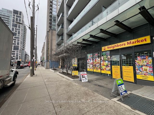 1490 Bathurst Street Property Photo 3