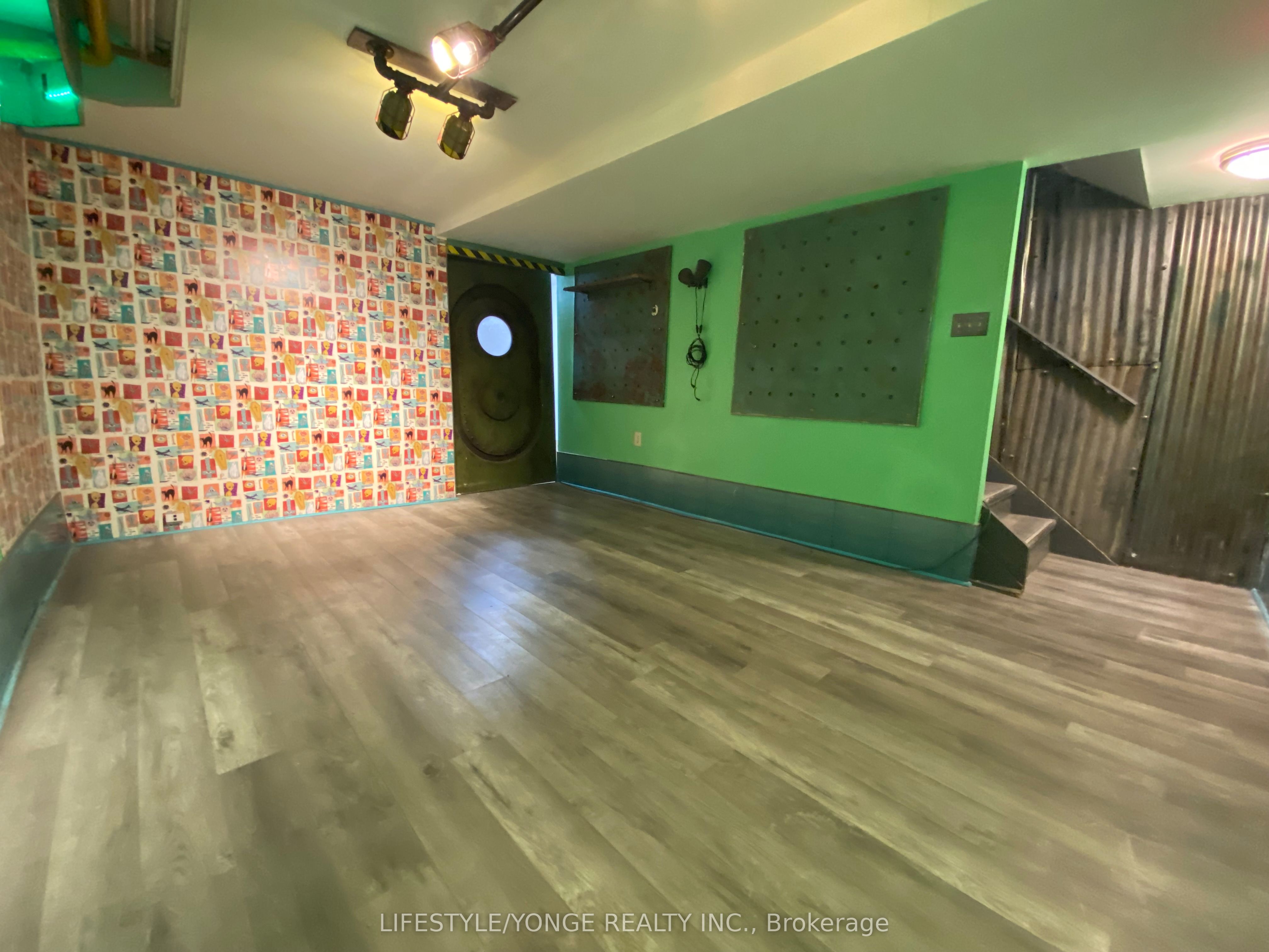 #lower Level - 609 Queen Street Property Photo 5