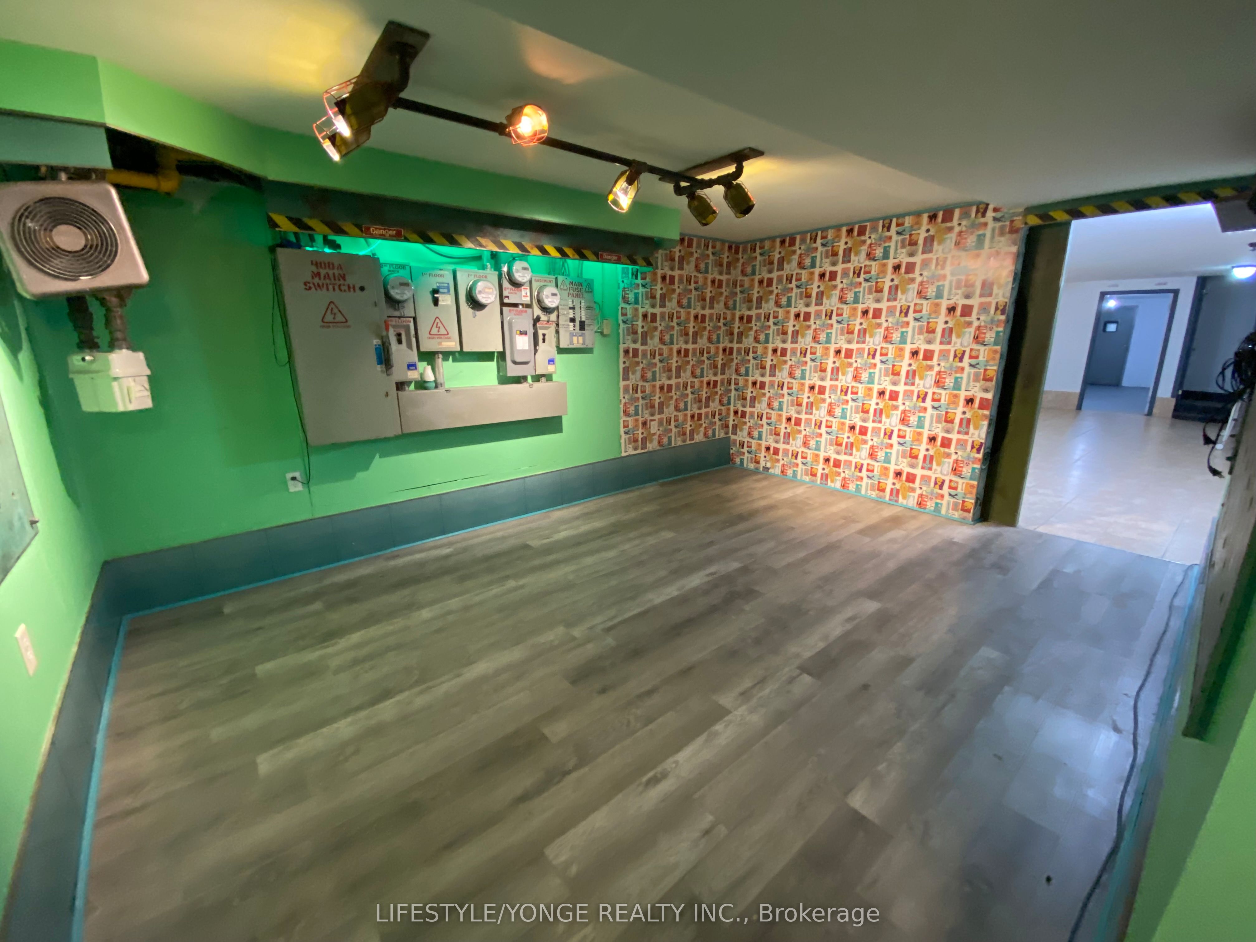 #lower Level - 609 Queen Street Property Photo 6