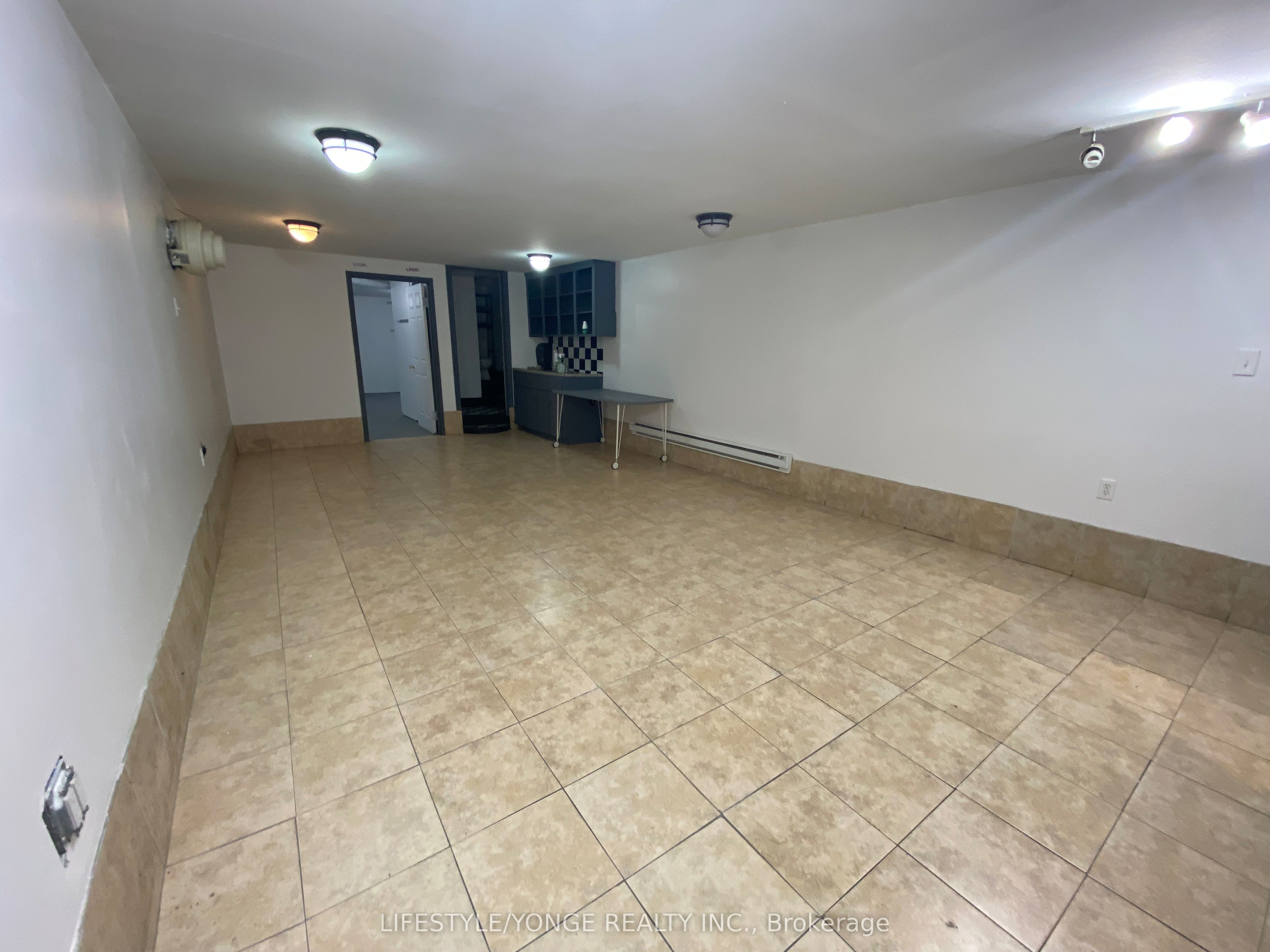 #lower Level - 609 Queen Street Property Photo 7
