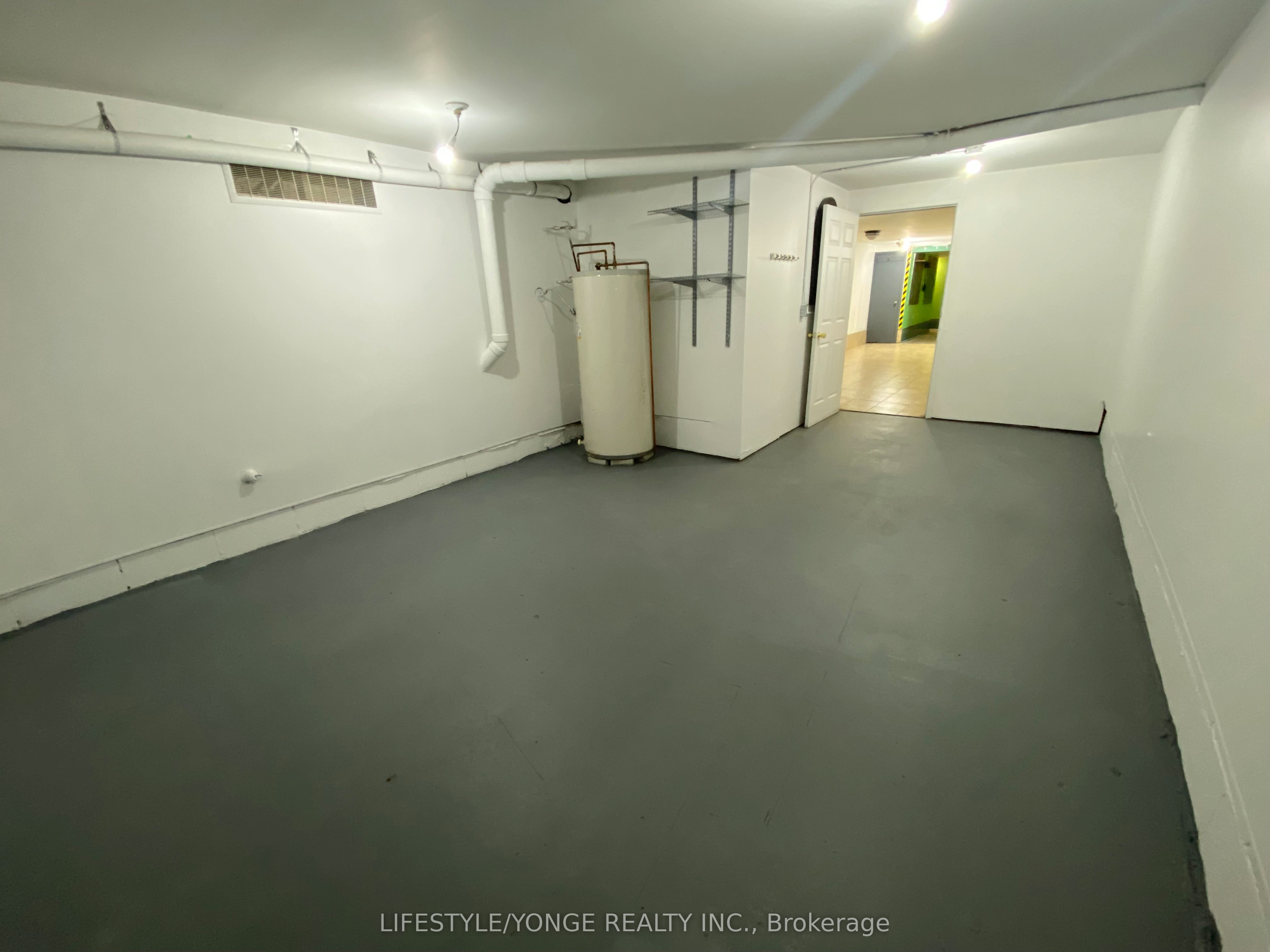 #lower Level - 609 Queen Street Property Photo 10