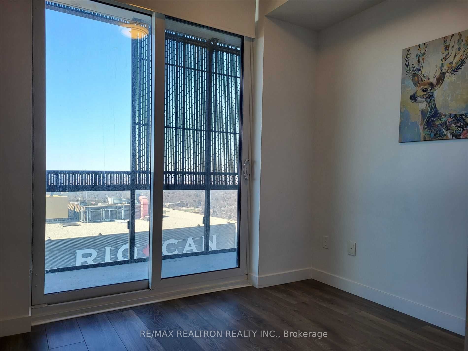 8 Eglinton Avenue E 4002 Property Photo 13