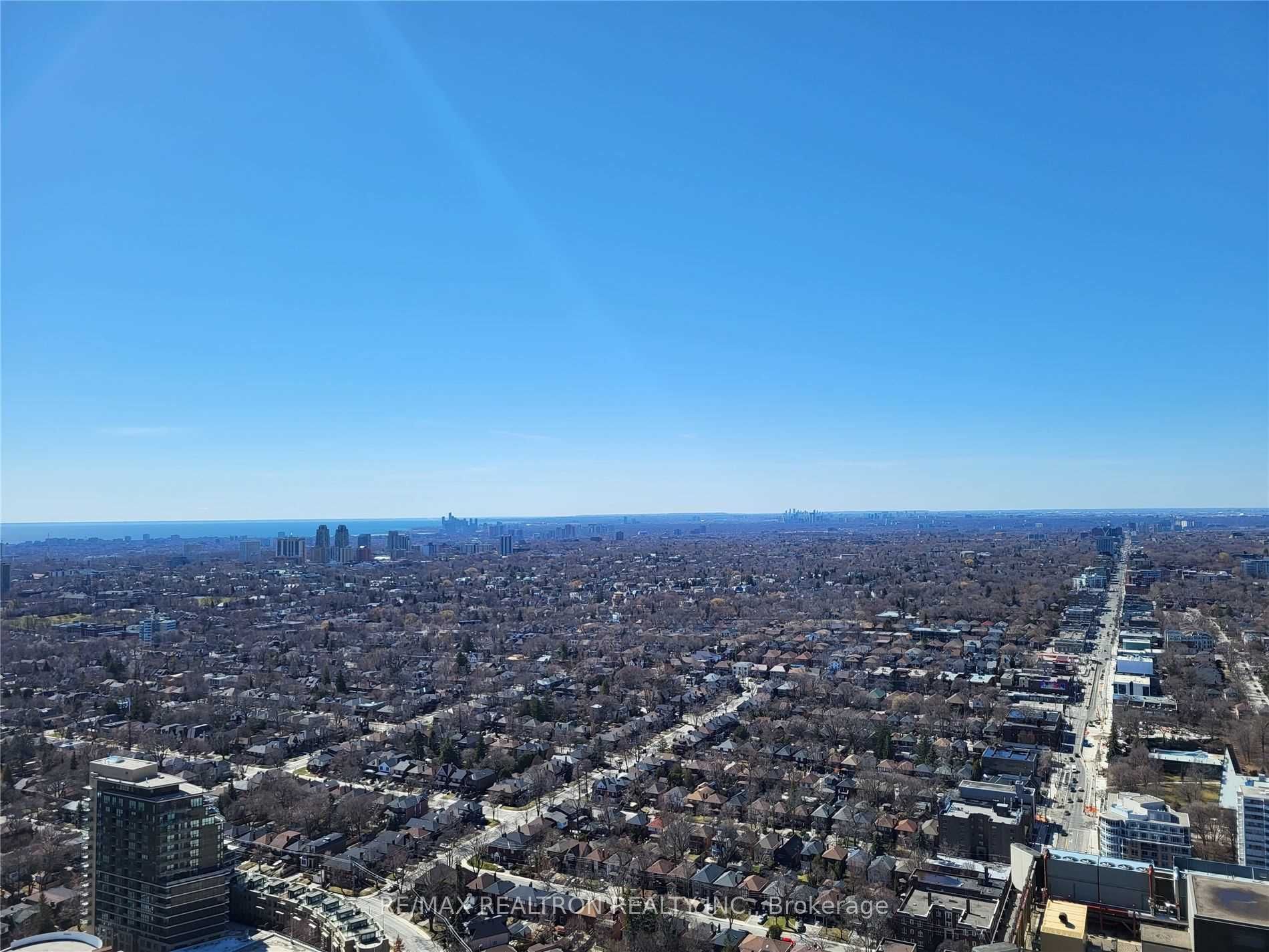 8 Eglinton Avenue E 4002 Property Photo 17