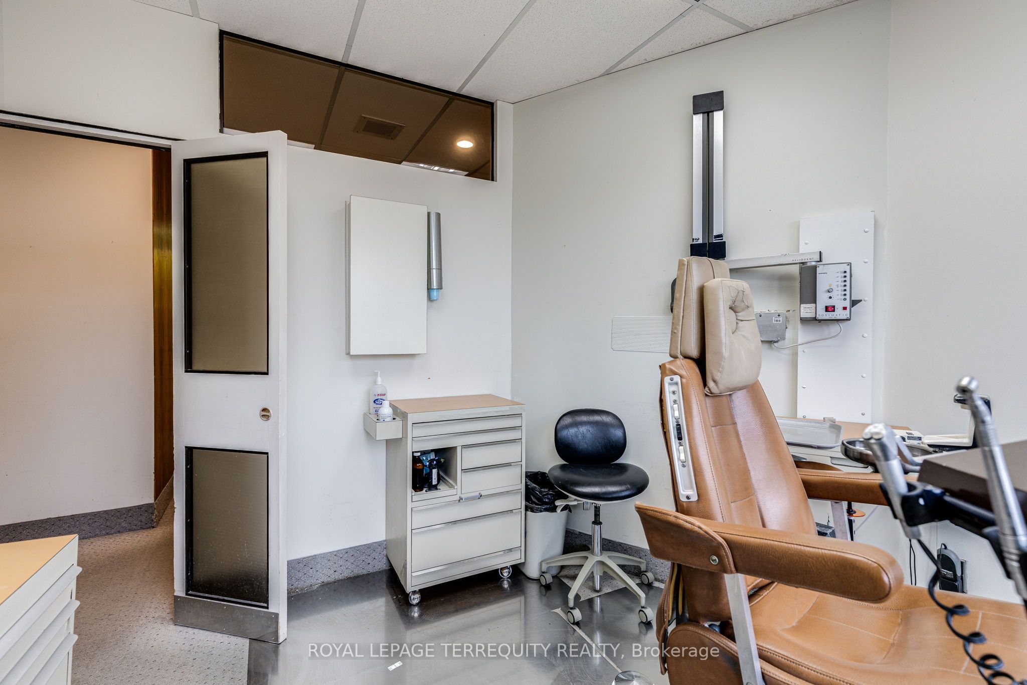 #401 - 600 Sherbourne Street Property Photo 7