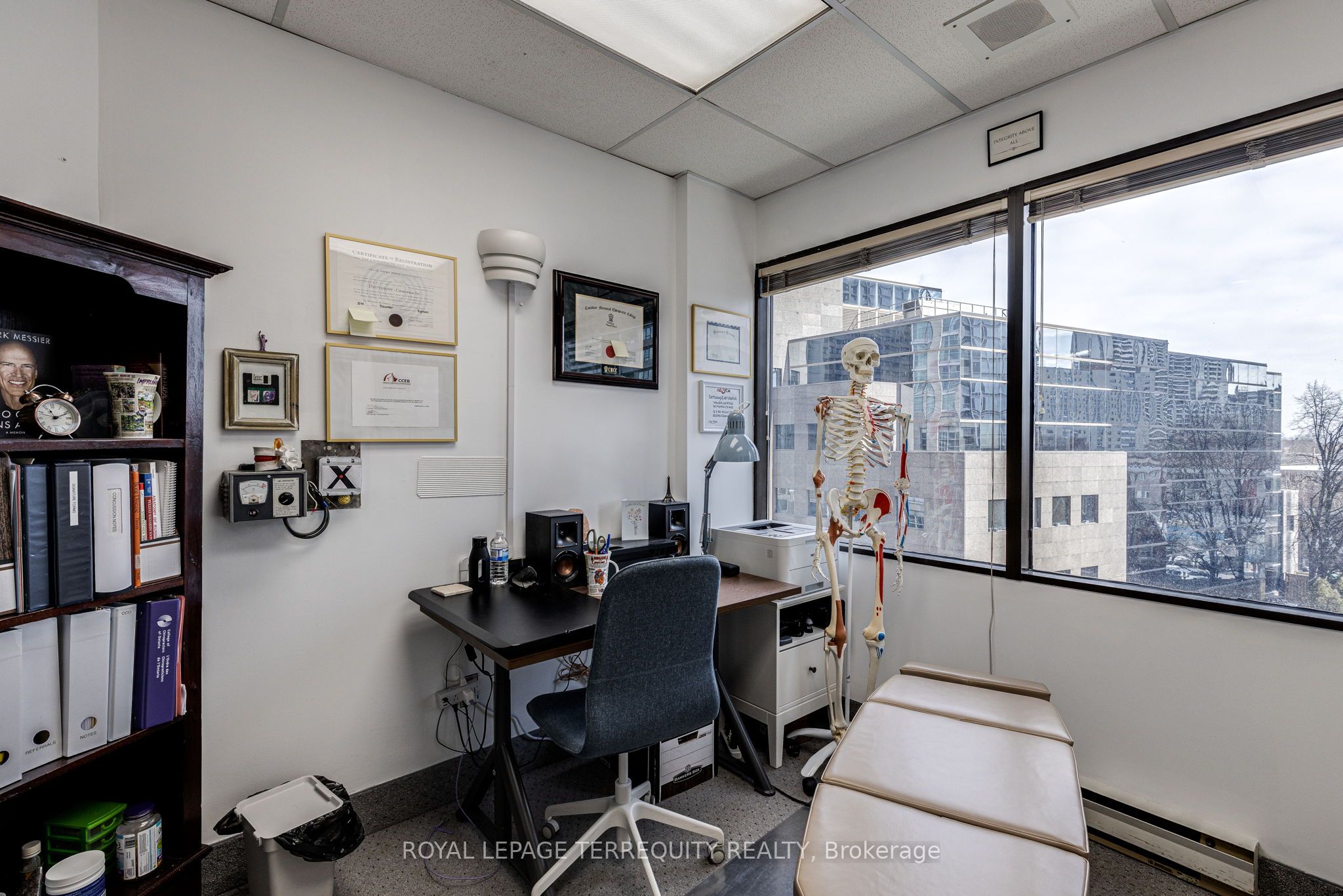 #401 - 600 Sherbourne Street Property Photo 8