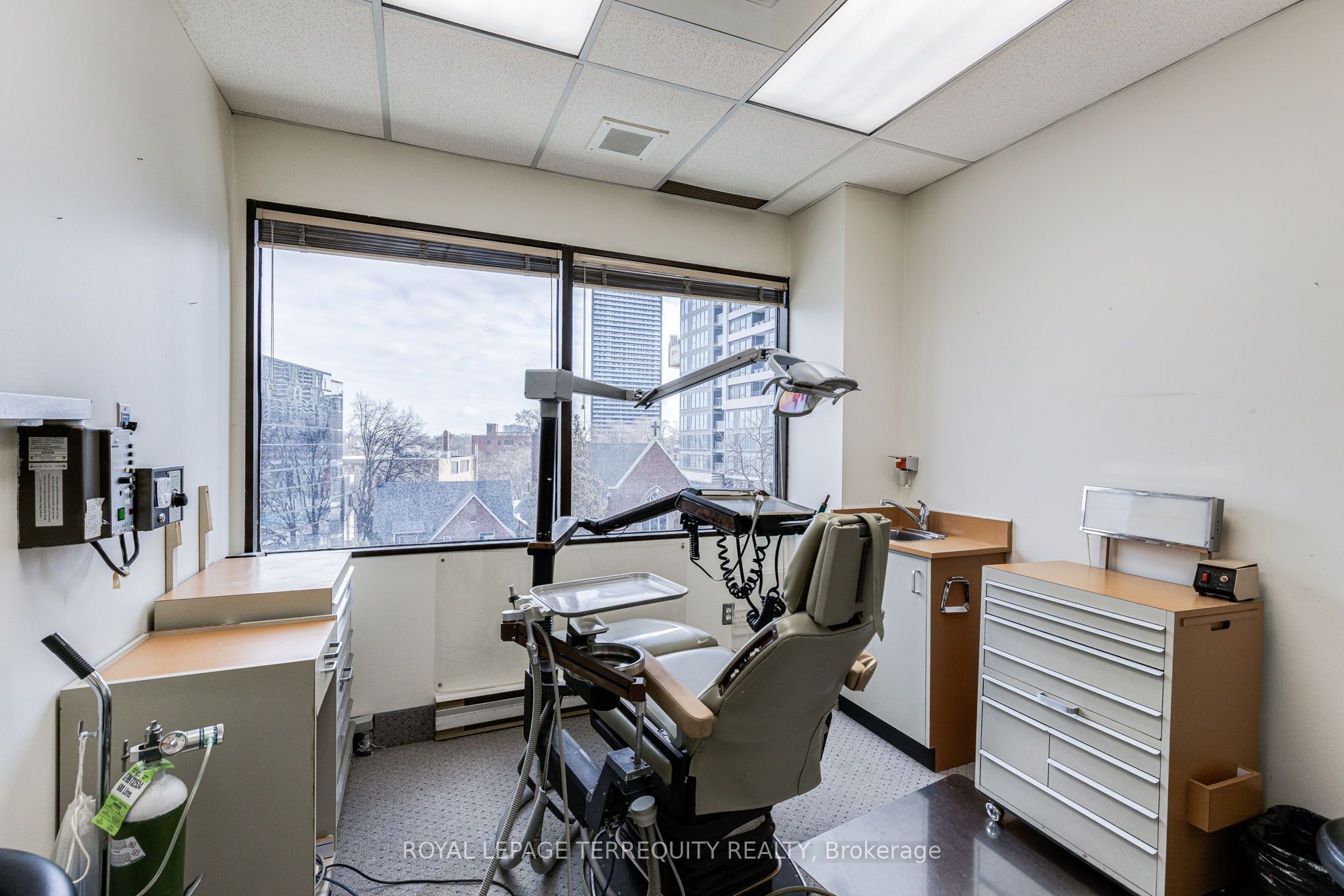 #401 - 600 Sherbourne Street Property Photo 10