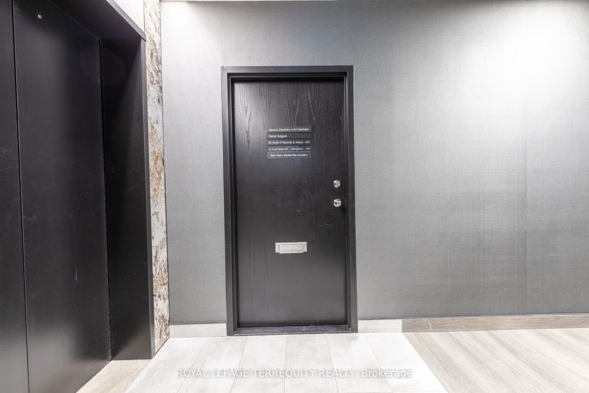 #401 - 600 Sherbourne Street Property Photo 22