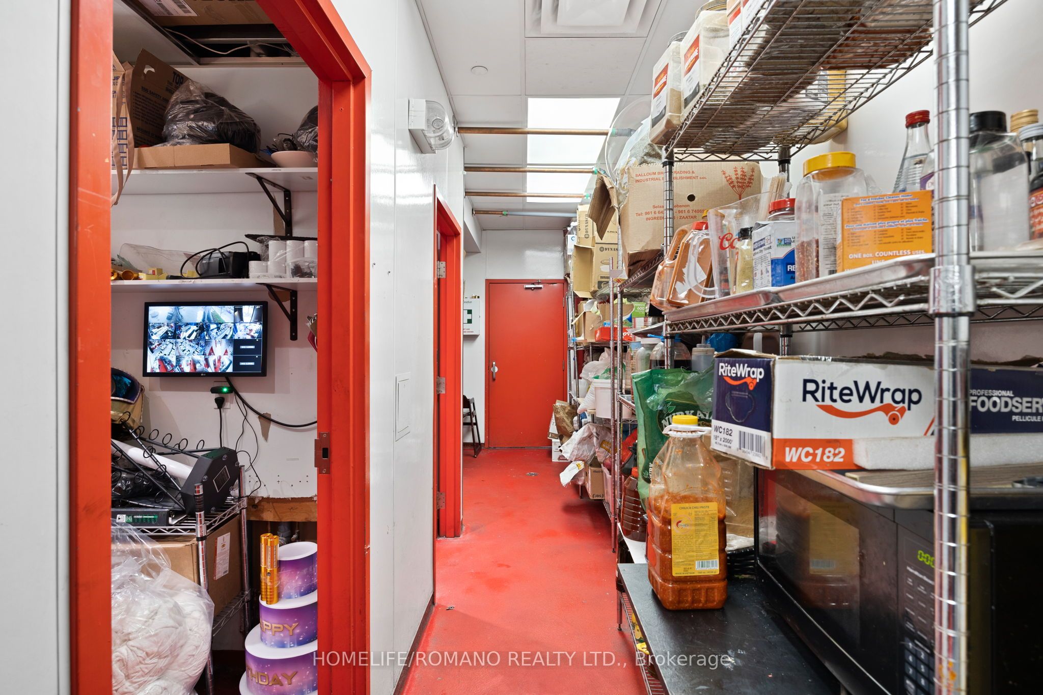 462 Adelaide Street Property Photo 25